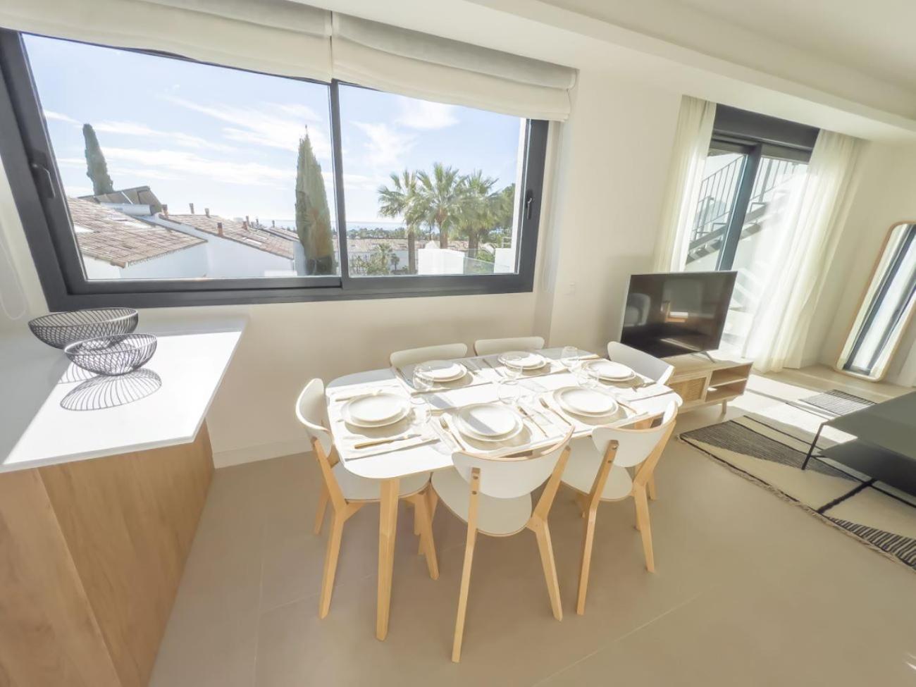 Pent-house On The Golden Mile *
