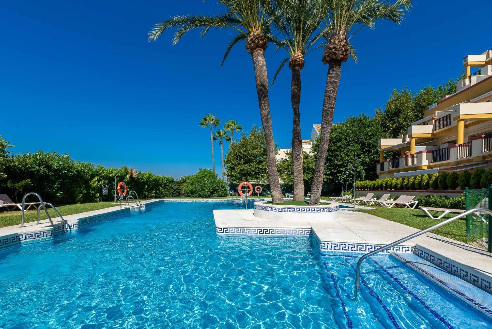 Sea Front Apartment Marbella