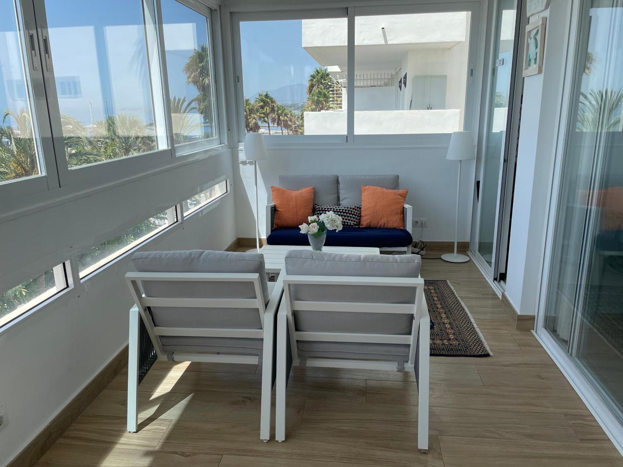 Terrasse A La Apartment *