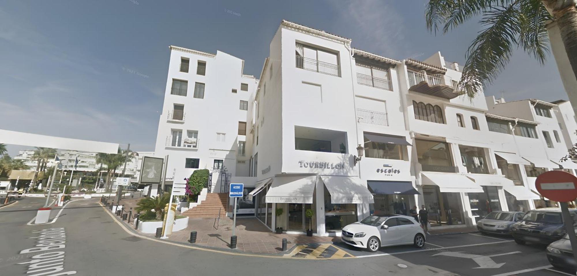 Apartment Second Line Puerto Banus Top Floor *