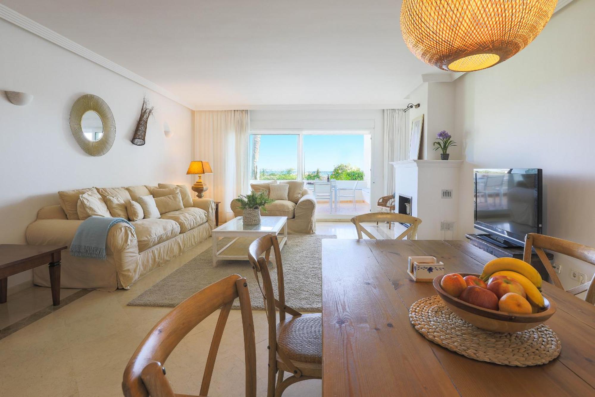 Frontline Ground Floor - Monteros Palm Apartment