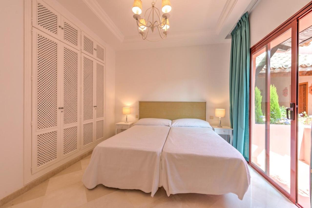 Luxury Penthouse In Jardines De Don Carlos
