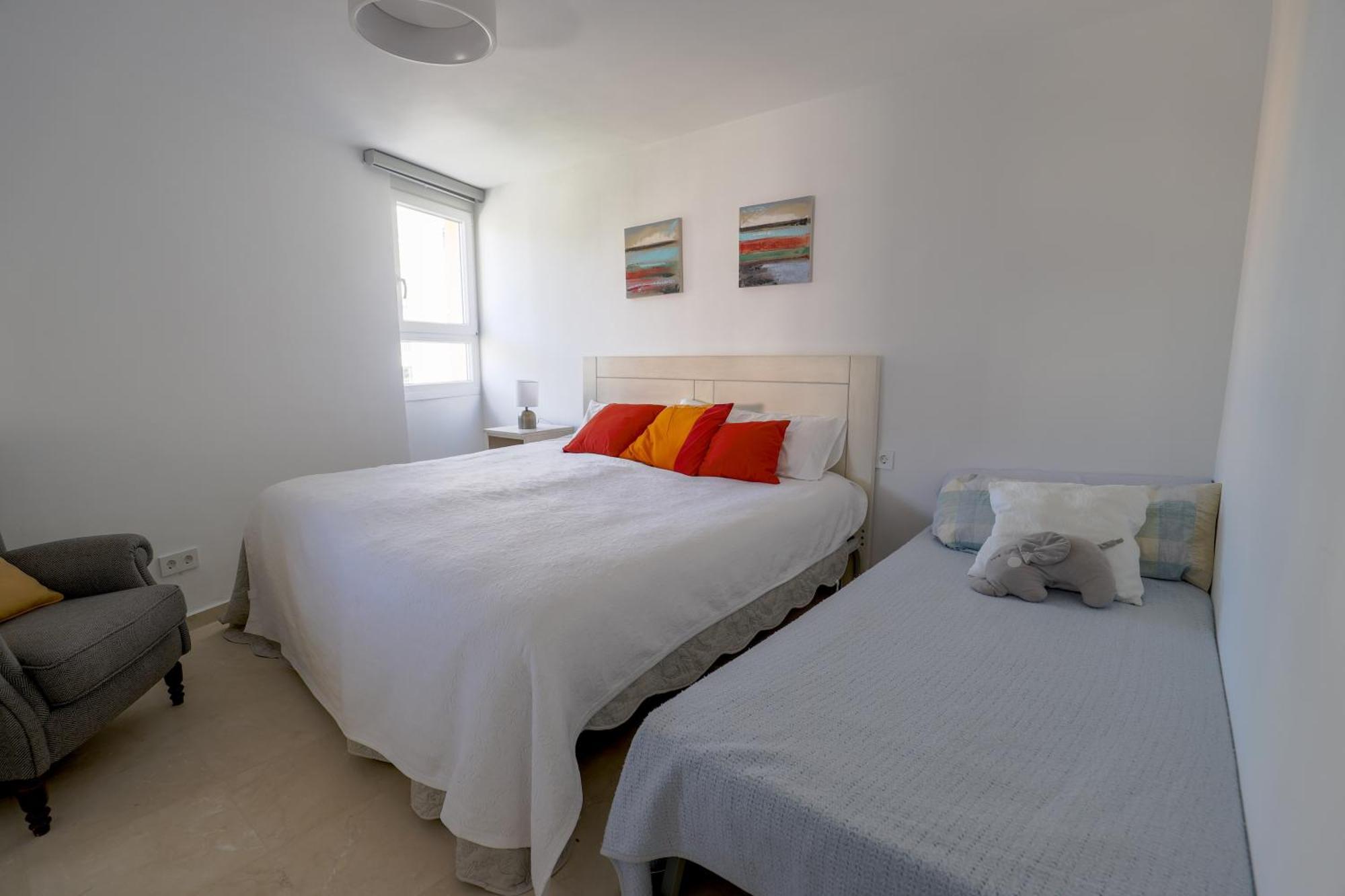 Centre Beachfront & Pool Apartment Marbella