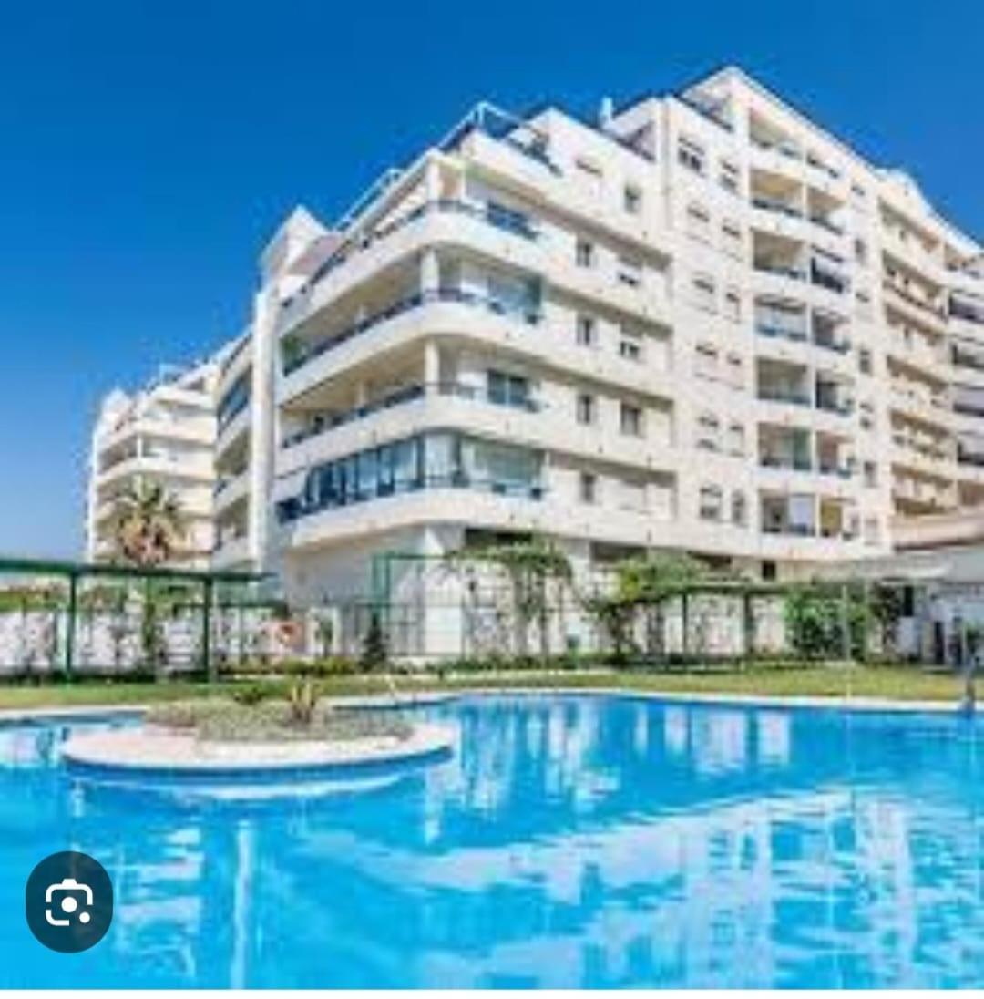 In Banana Beach, Apartamento *