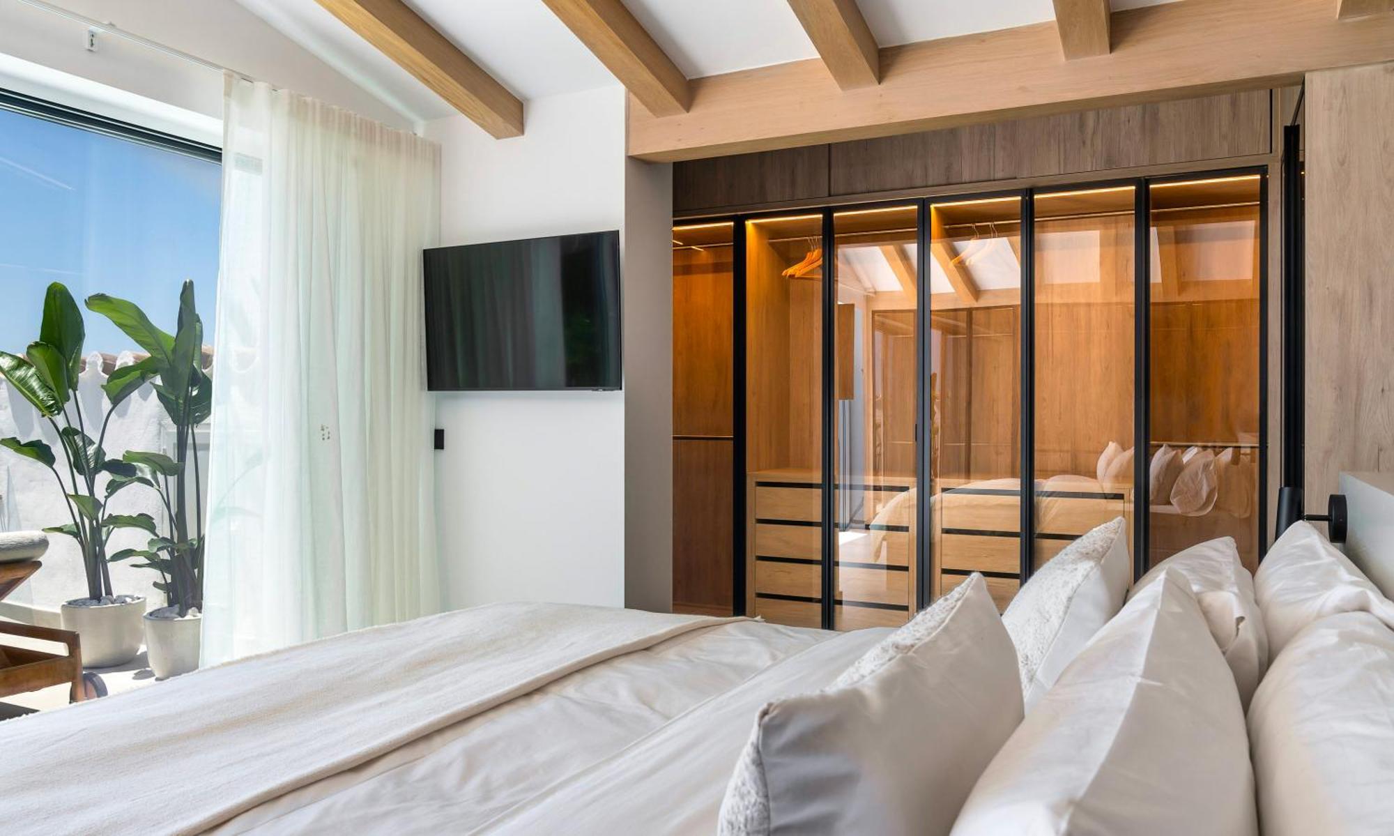 224 -luxury Selection- Puerto Banus Front Line Duplex Penthouse * Marbella