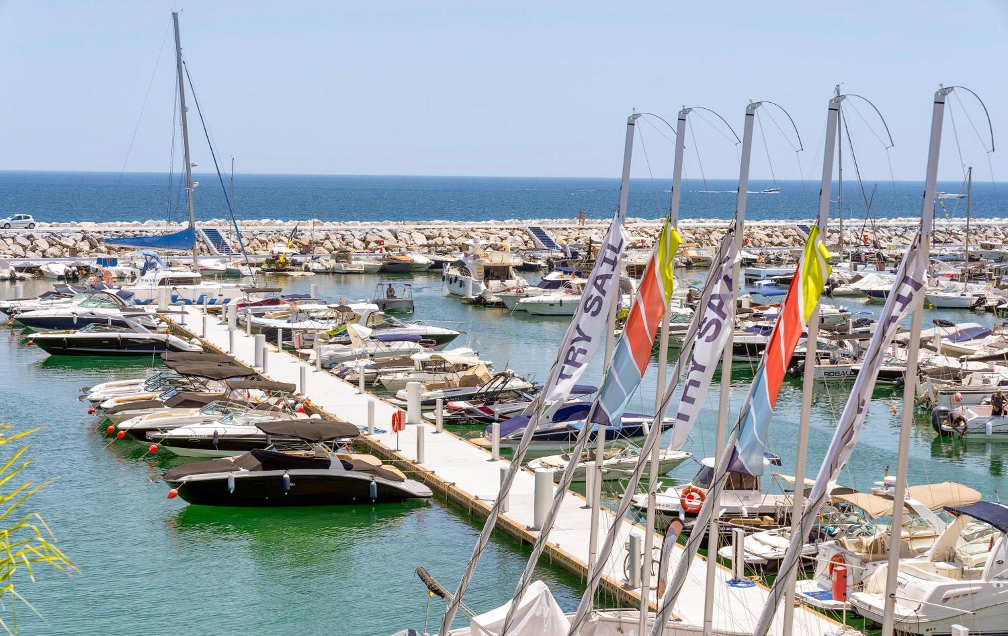 224 -luxury Selection- Puerto Banus Front Line Duplex Penthouse Appartement Marbella