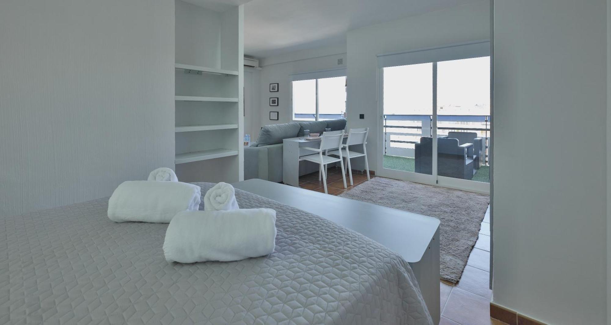La Mar De Venus - Luxury Views In Puerto Deportivo Apartamento