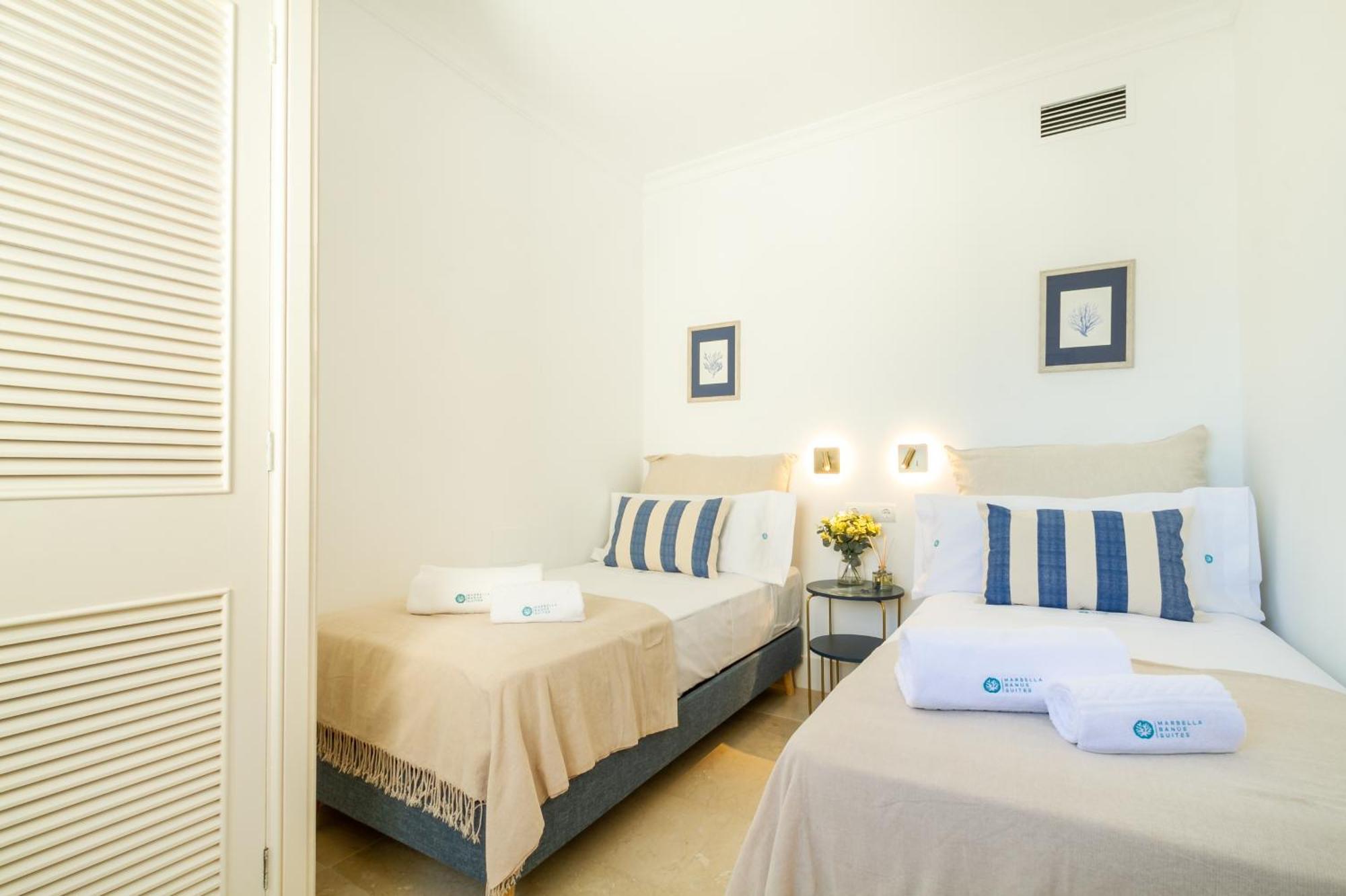 Banus - Puerto Banus Marina Harbour Seafront Apartment *