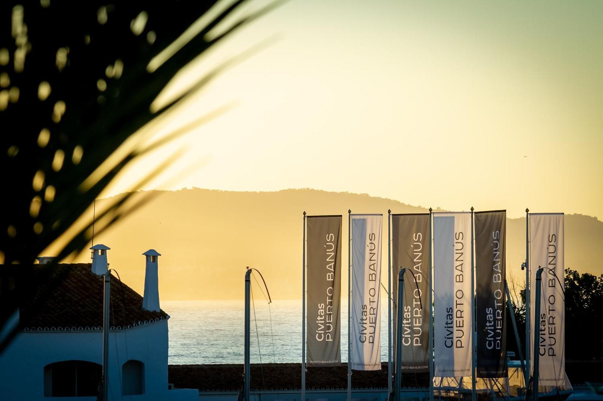Banus - Puerto Banus Marina Harbour Seafront Marbella
