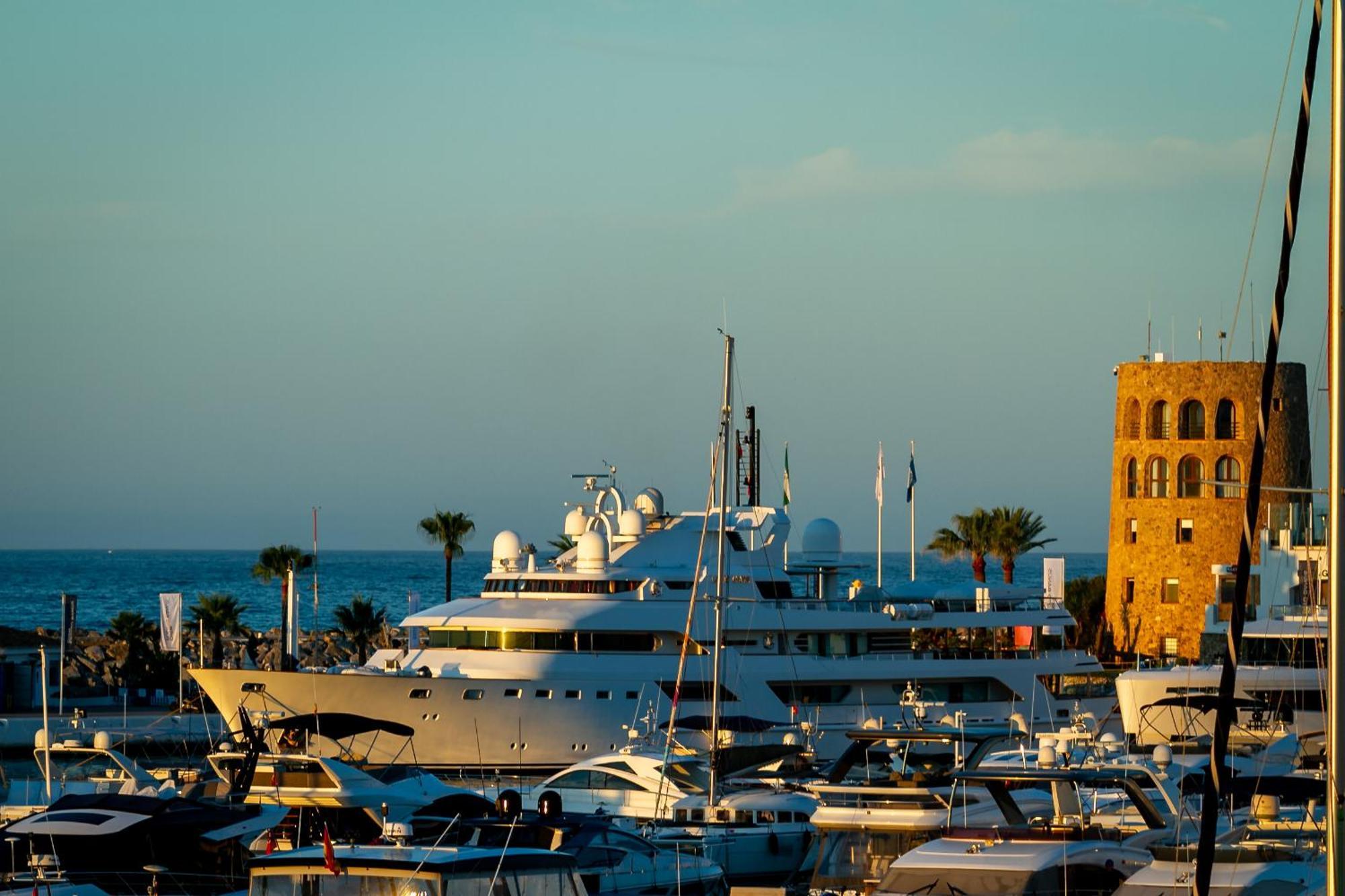 Apartment Banus - Puerto Banus Marina Harbour Seafront