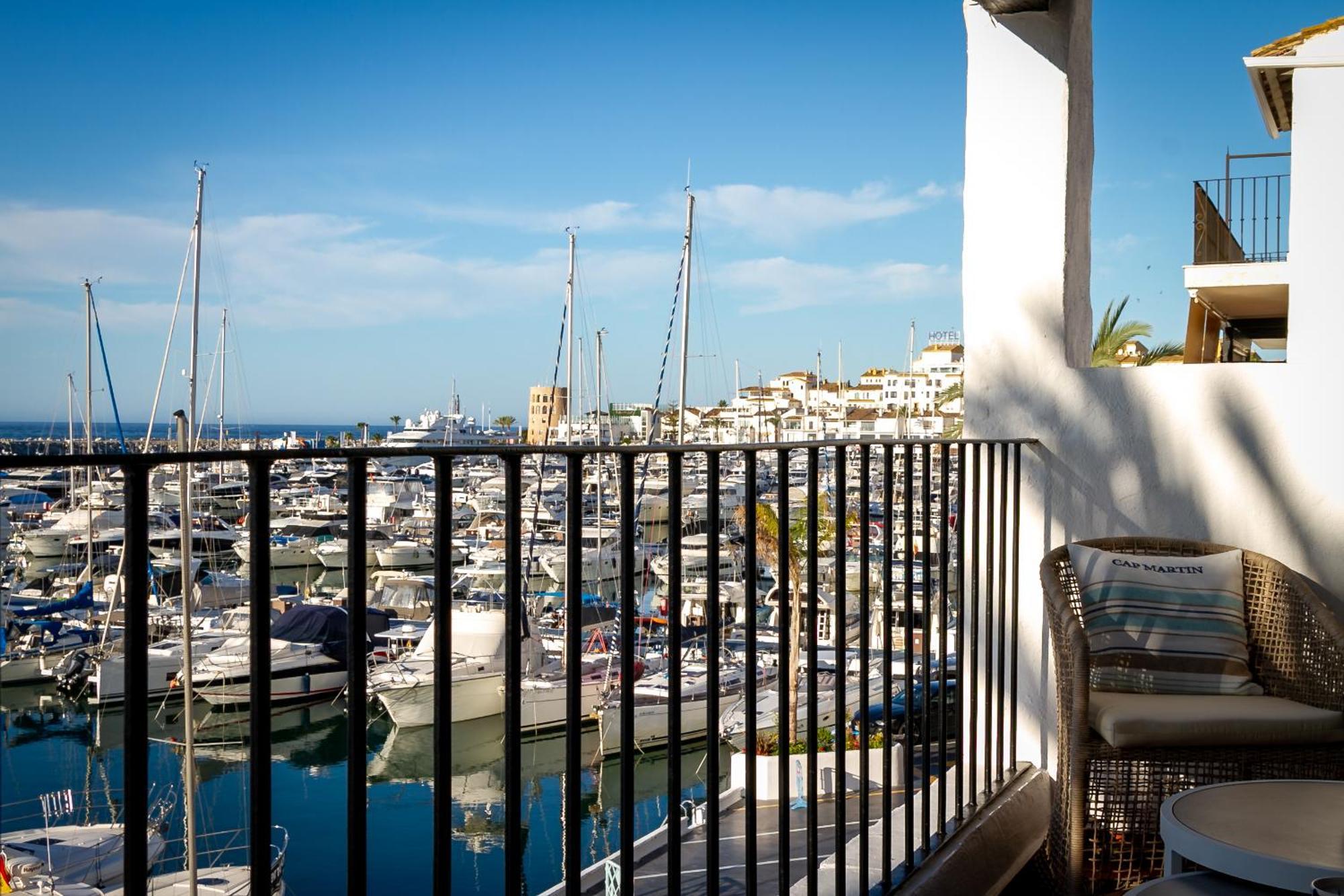 Banus - Puerto Banus Marina Harbour Seafront