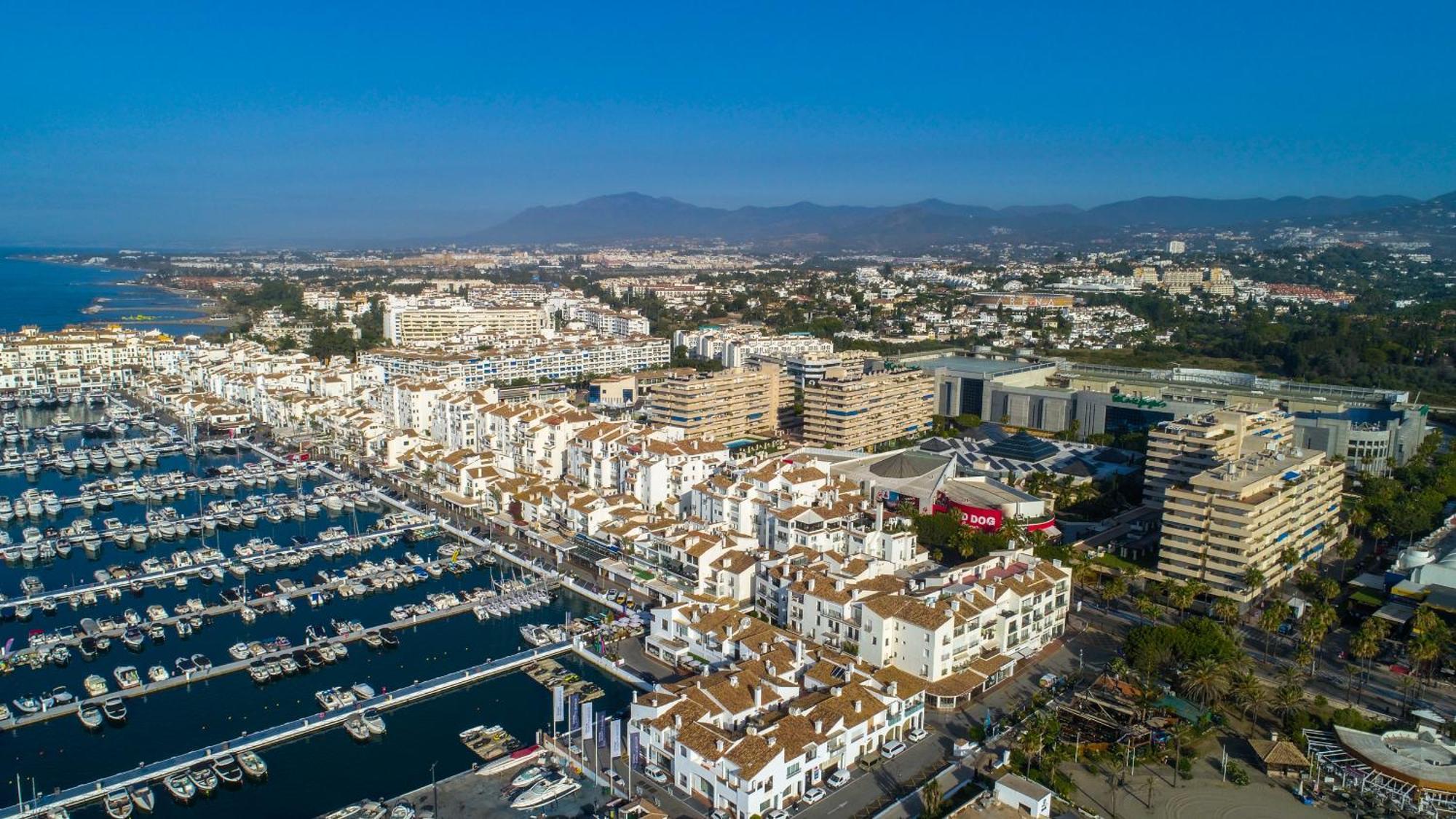 Apartment Banus