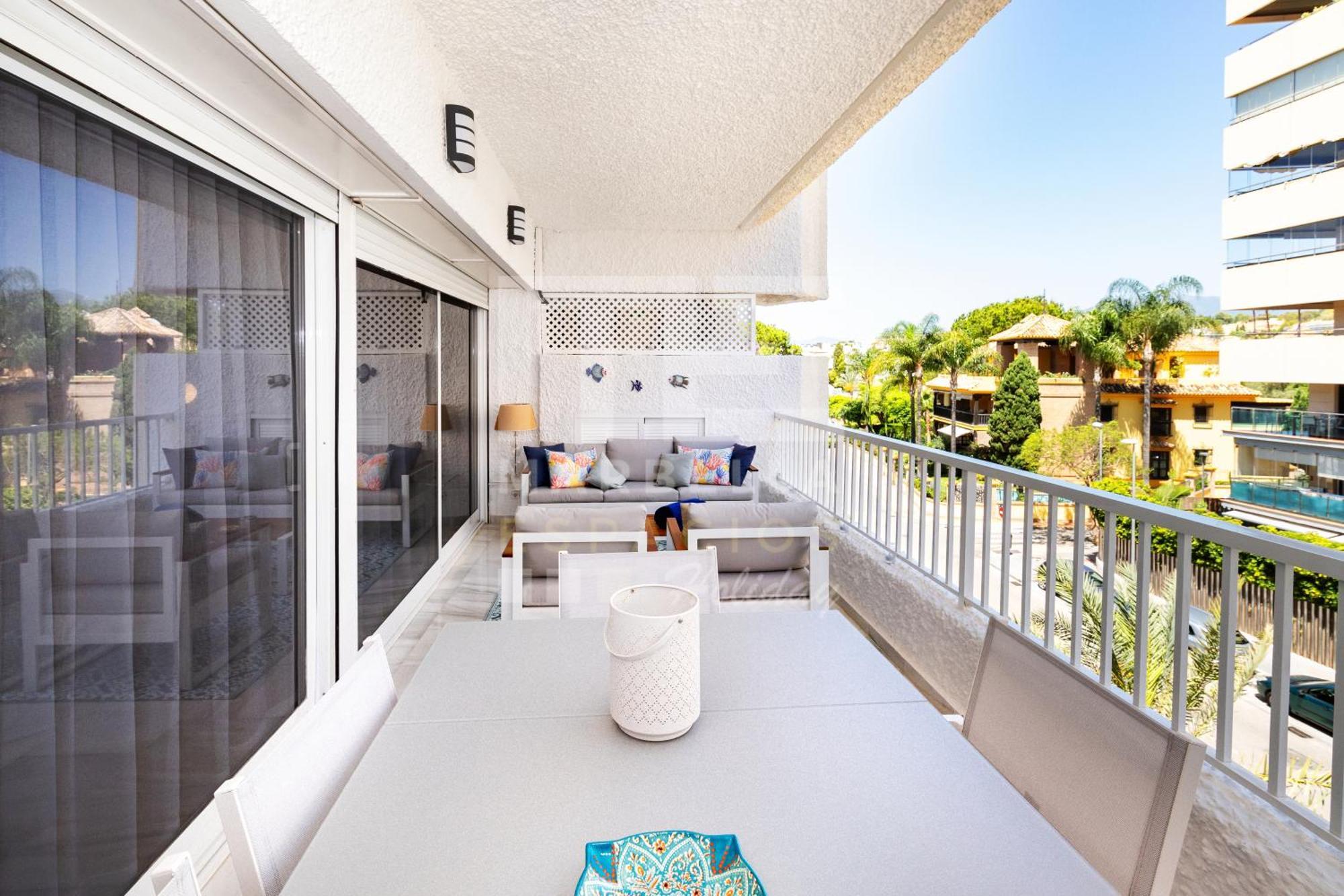 Apartamento 751, Renovated 2 Beedroom Apartment, Second Line Of The Beach, Wifi, Parkinging