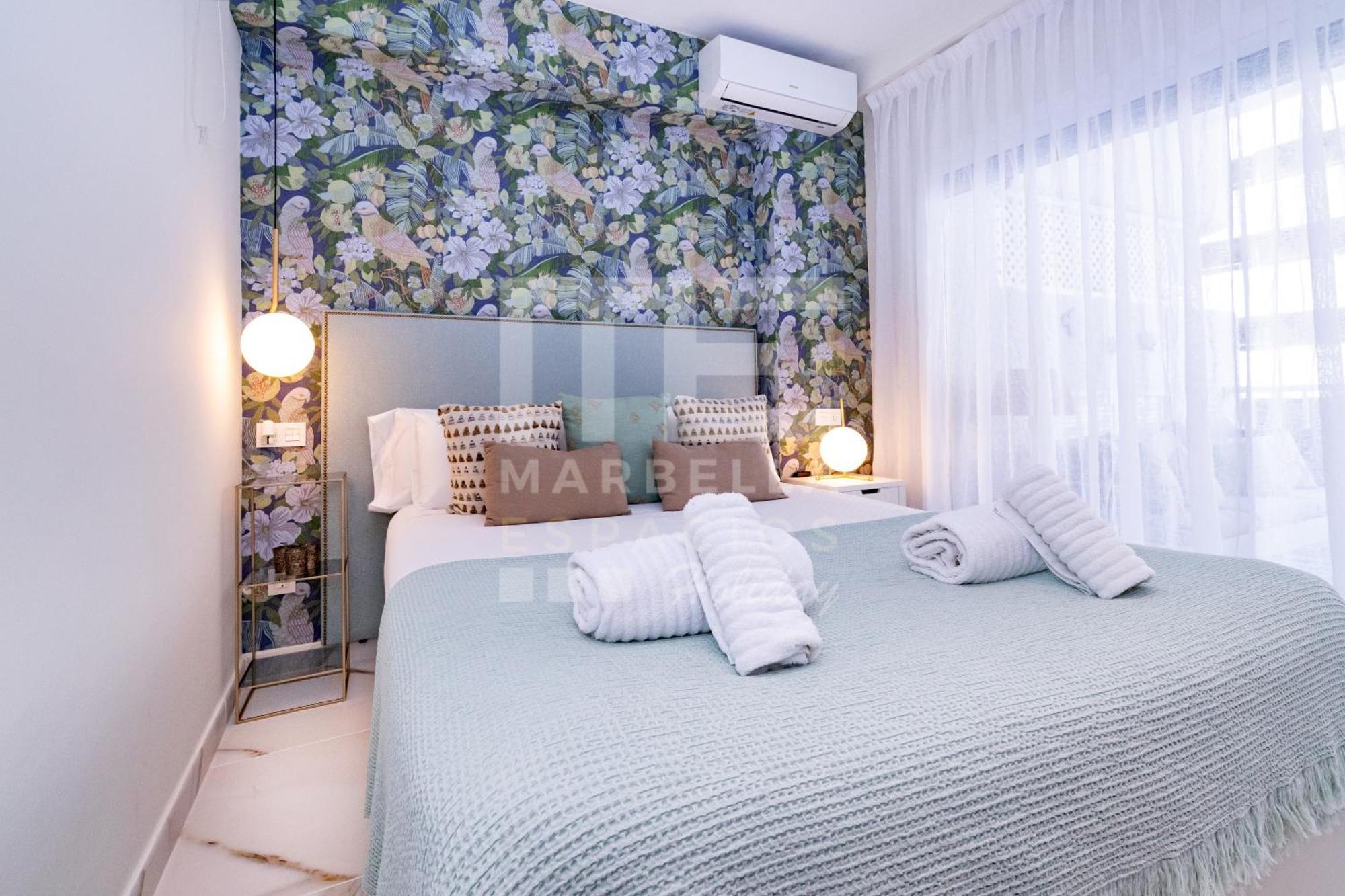 751, Renovated 2 Beedroom Apartment, Second Line Of The Beach, Wifi, Parkinging * Marbella