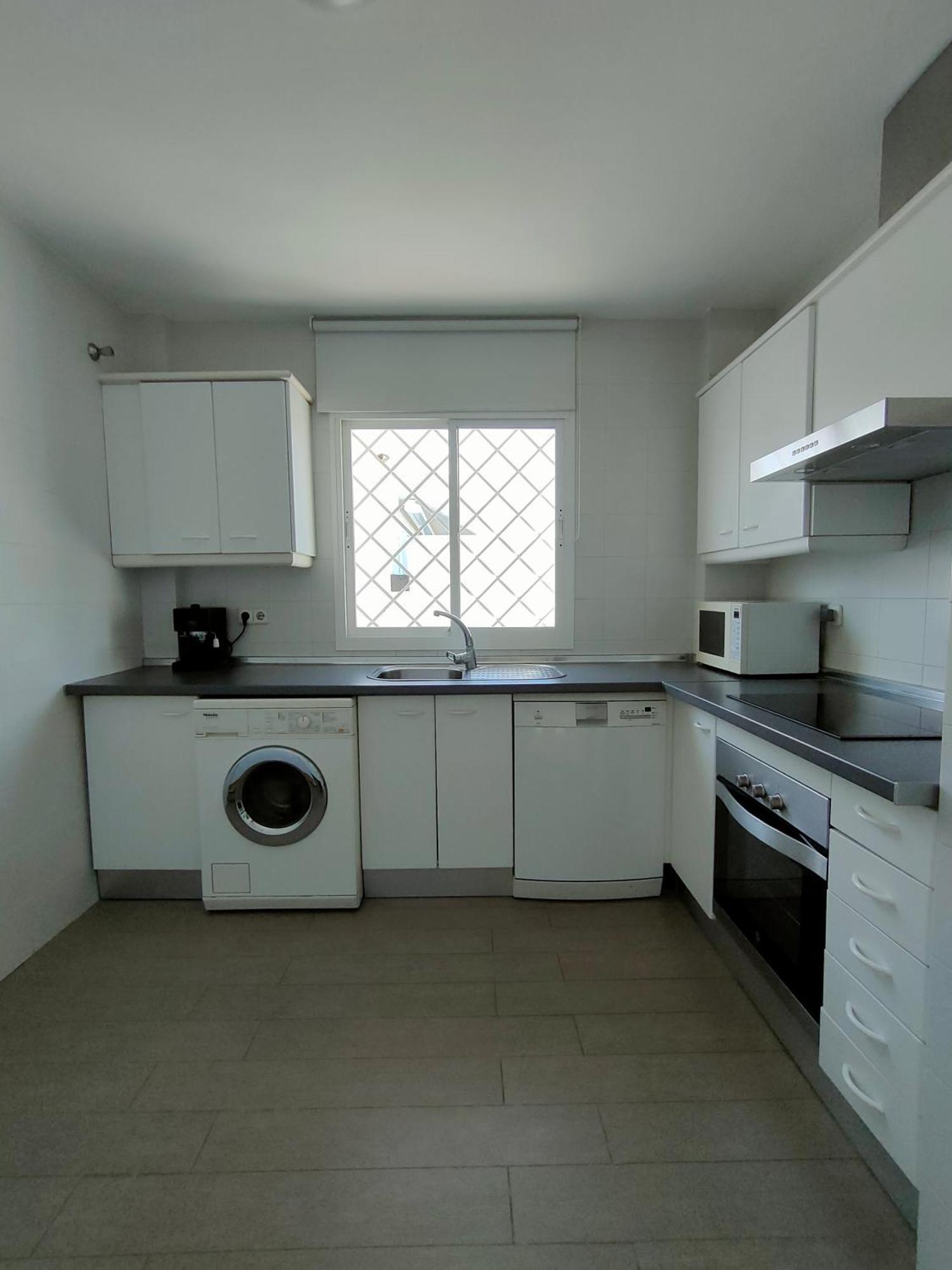 Atico En Nueva Andalucia - Puerto Banus Apartment