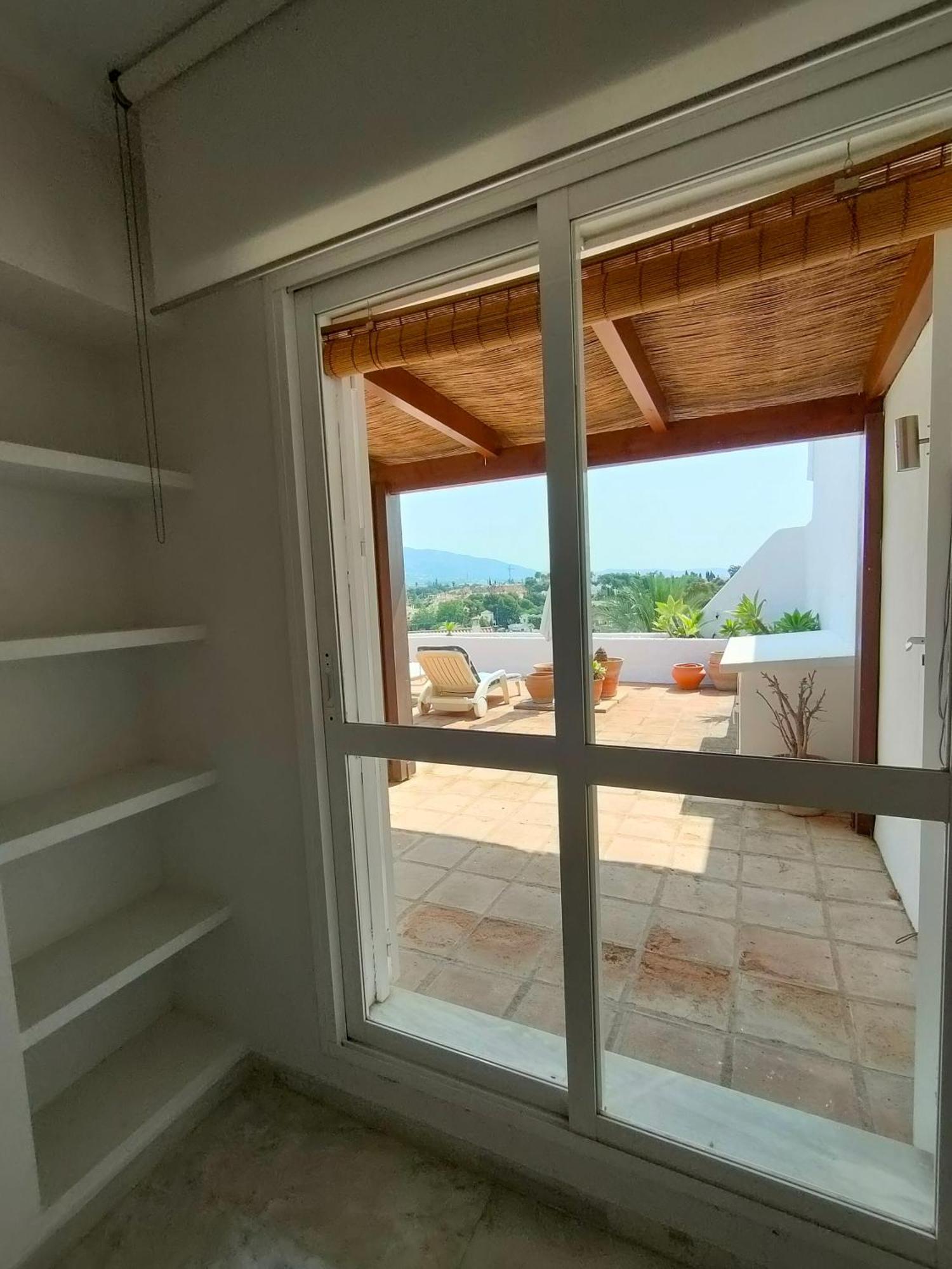 Atico En Nueva Andalucia - Puerto Banus Apartment