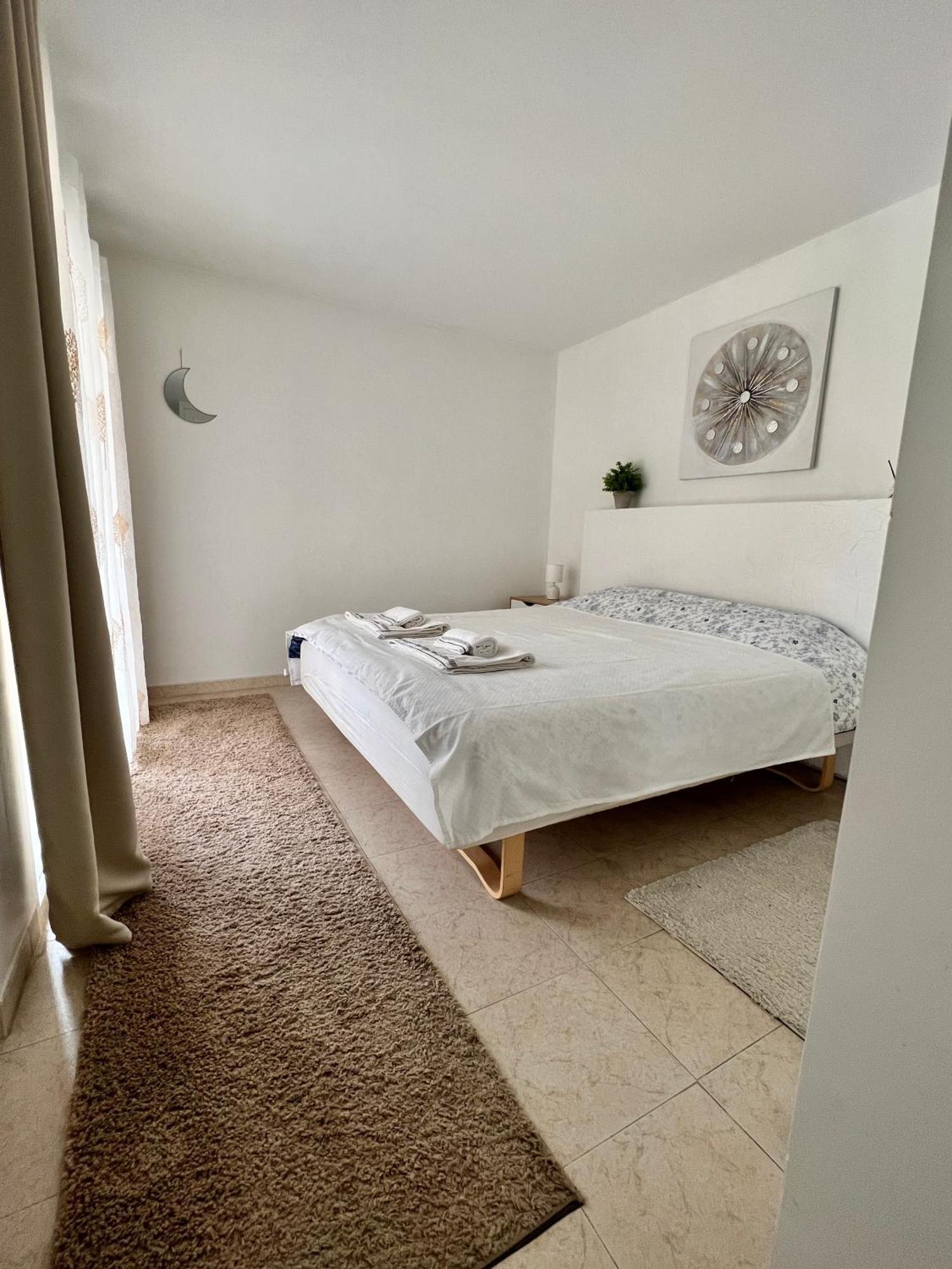 3min To The Beach 1 Bedroom Centre