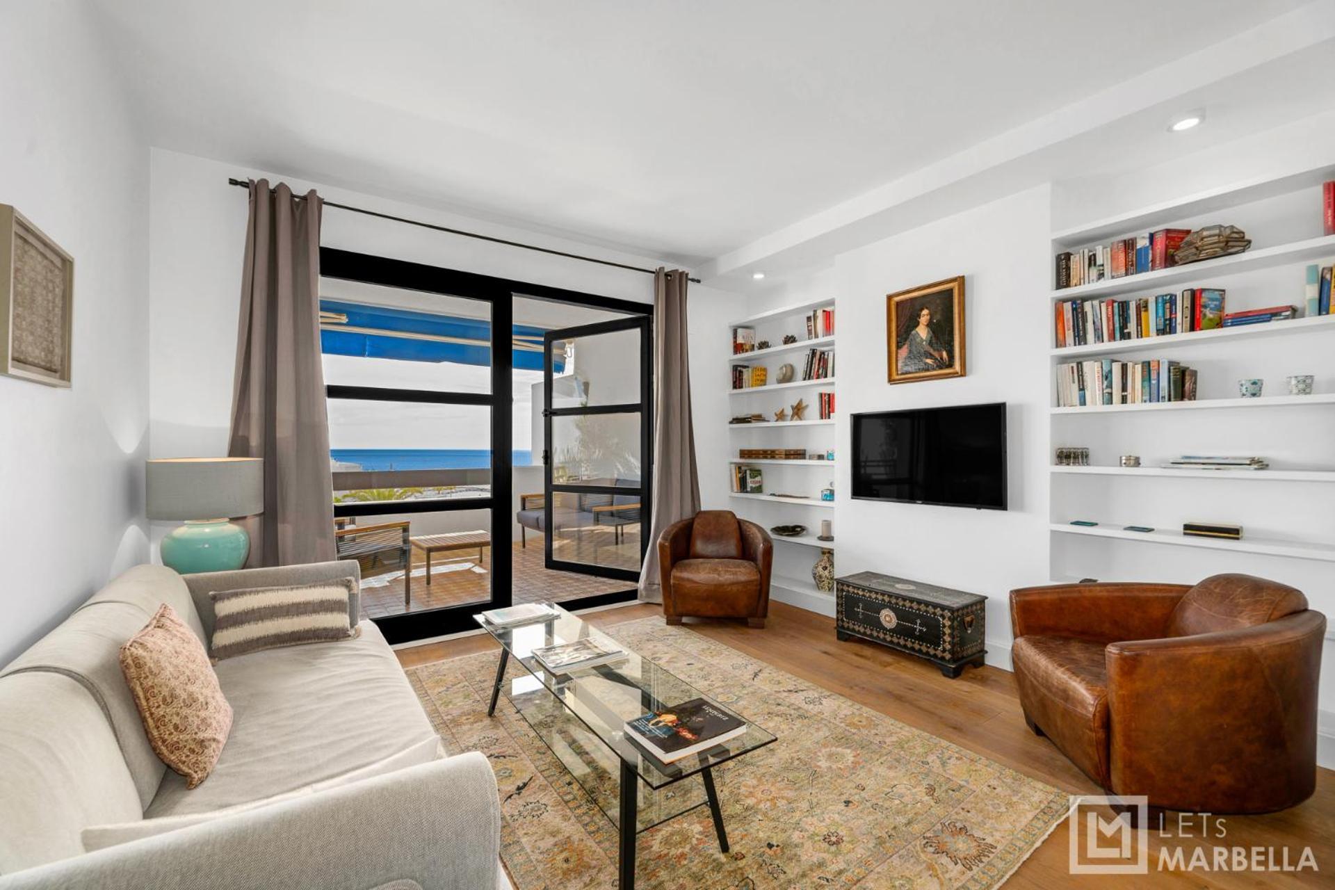 Panoramic Views Medina Gardens Banus Apartment