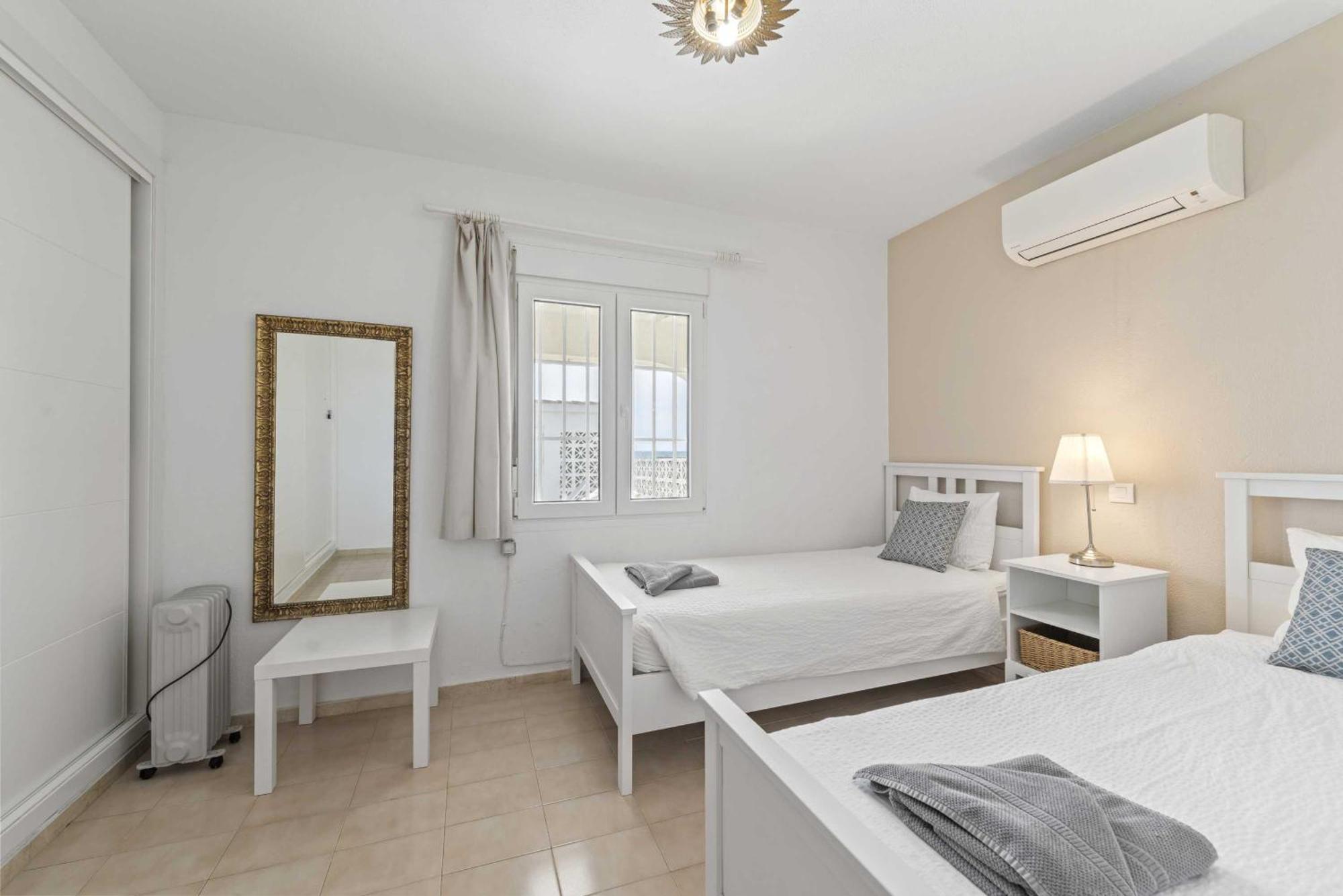 Villa 1100 Beachfront First Line Marbella