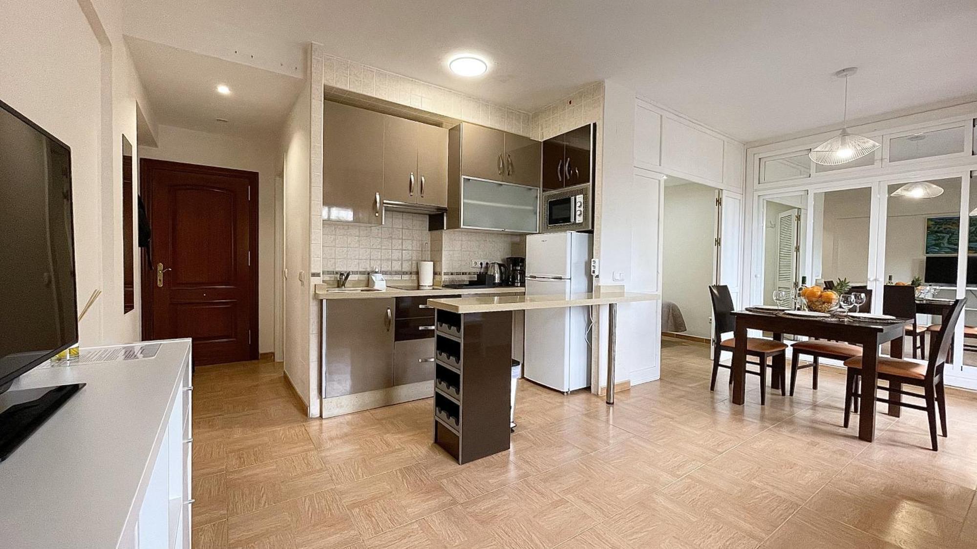 Beachfront 1br In Center Of Marbella! Marbella