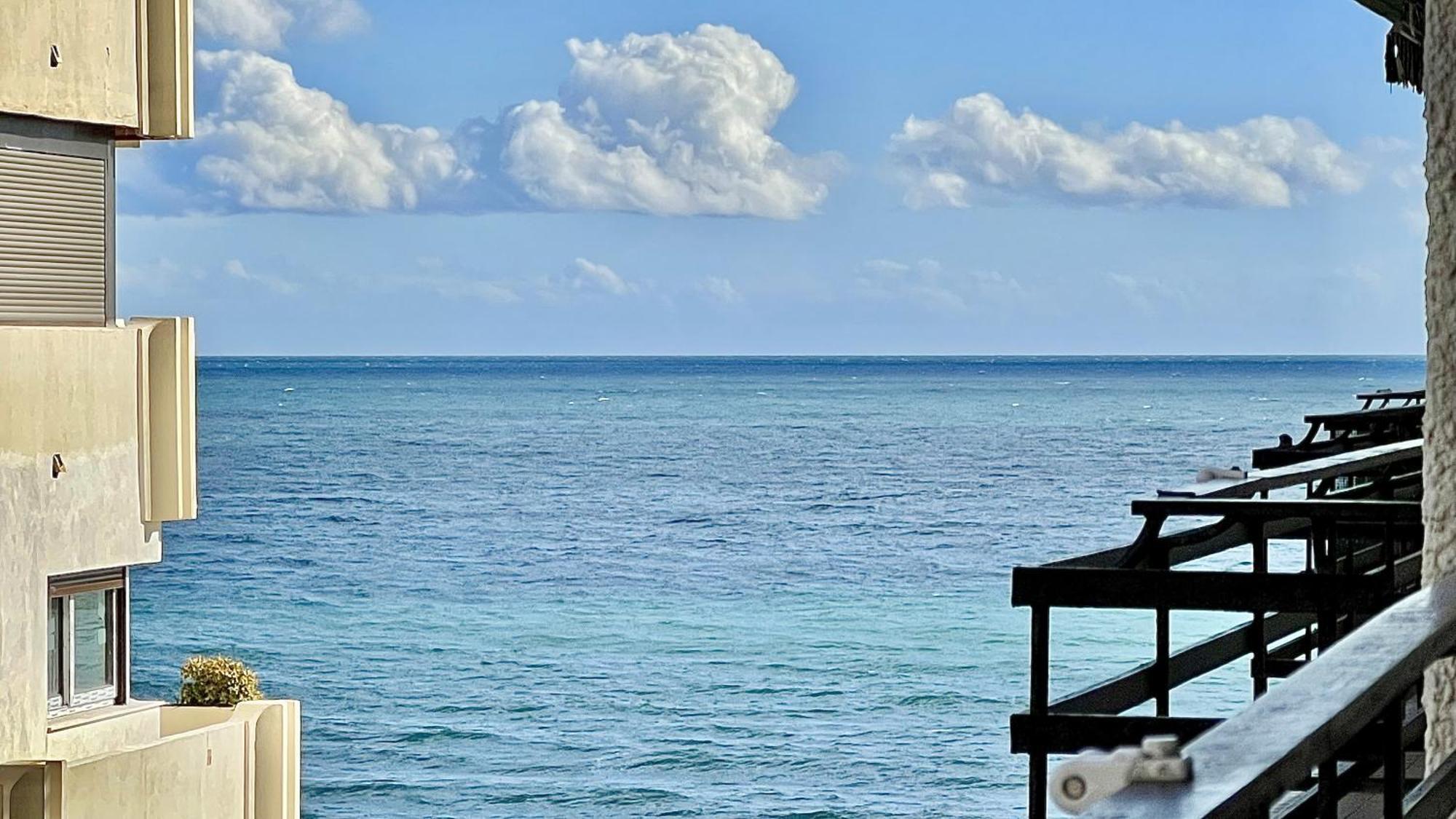 Beachfront 1br In Center Of Marbella!