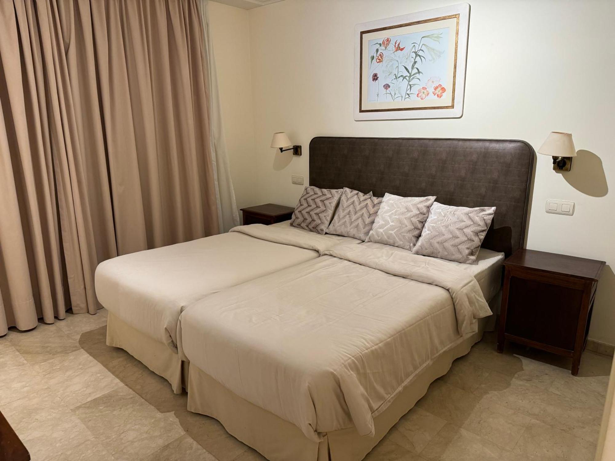 Beautiful In Vasari Puerto Banus Apartment Marbella