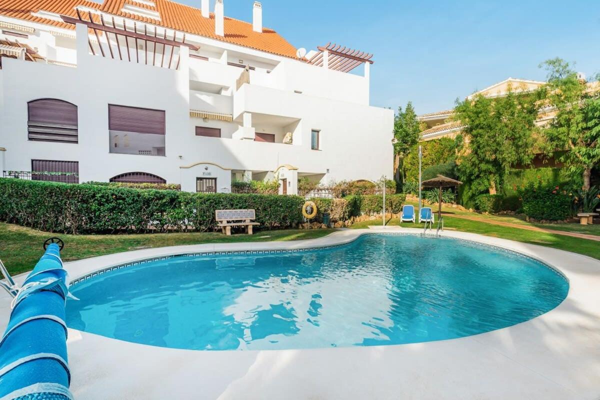 Apartment Maestranza Exclusive Townhouse Close To Puerto Banus With Bbq Pool