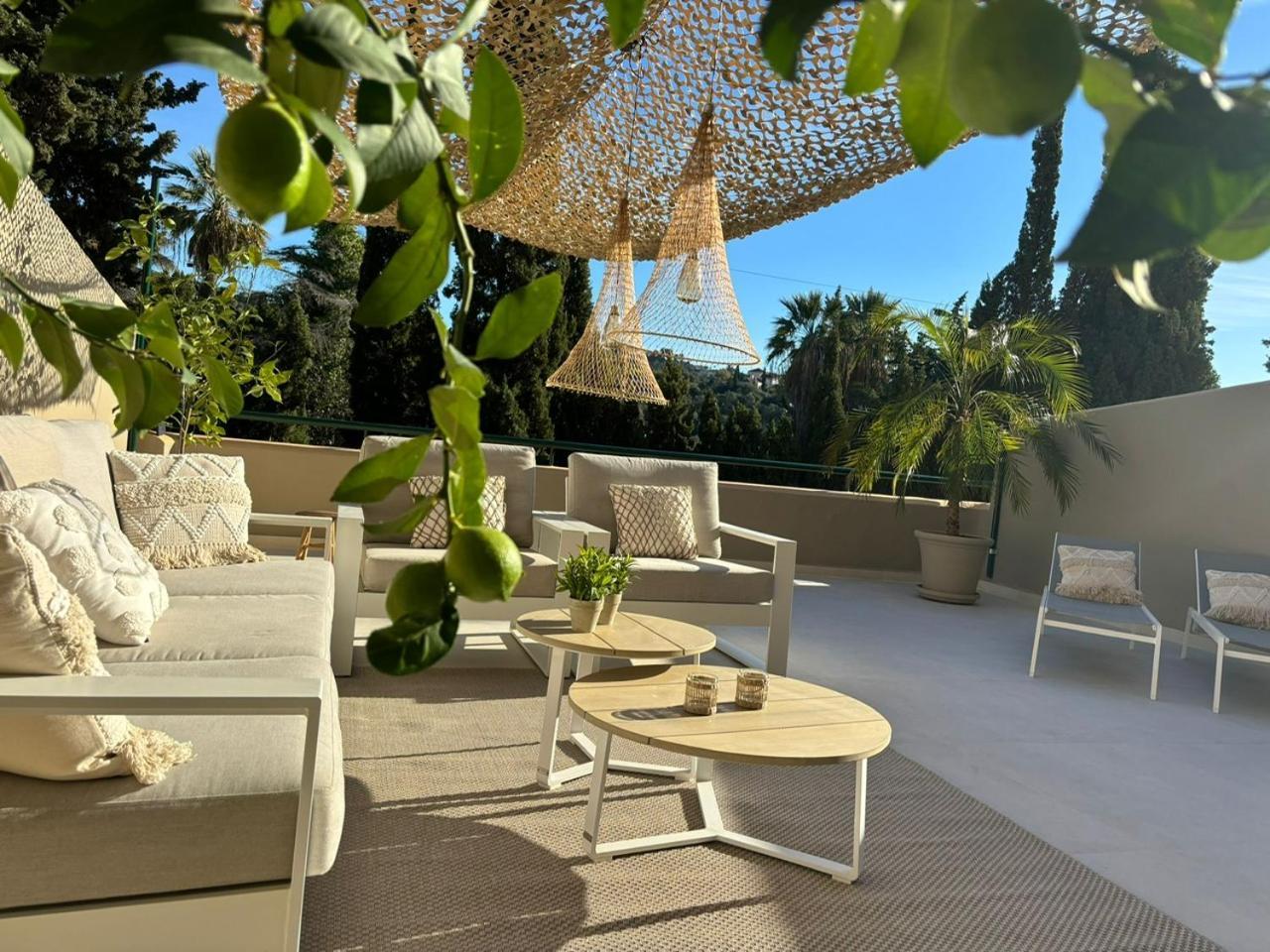 Casa Joy Elviria, Ibiza Style With 70 Sqm Terrace Apartamento
