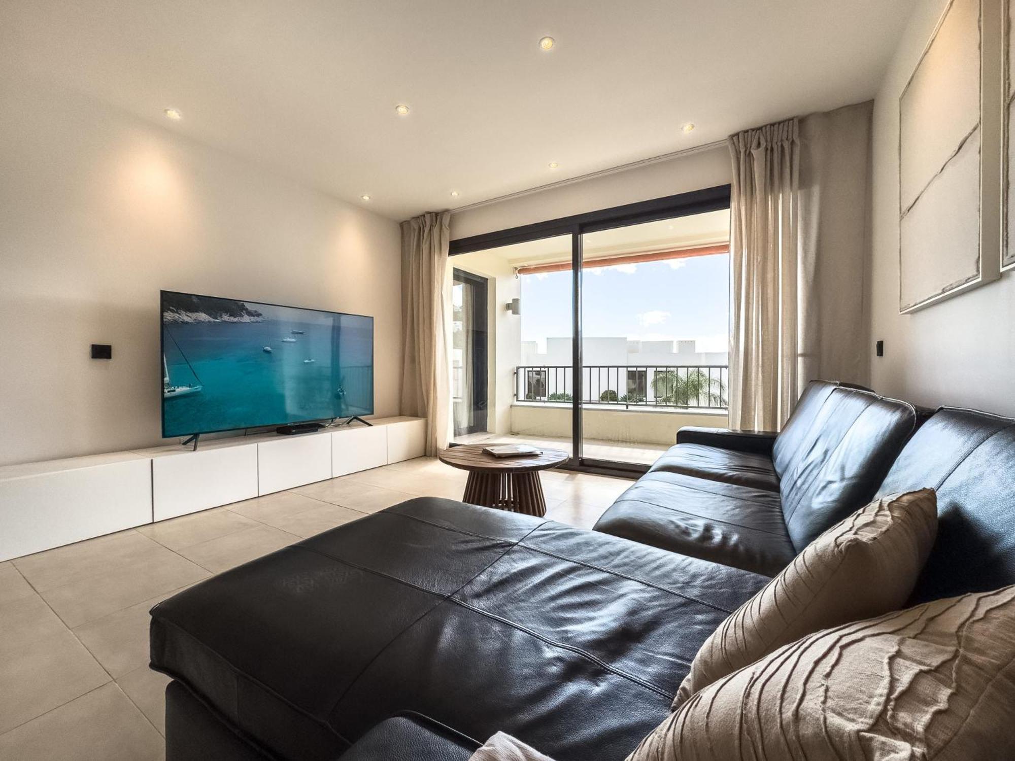 Samara Gym Jacuzzi Pools Apartment *