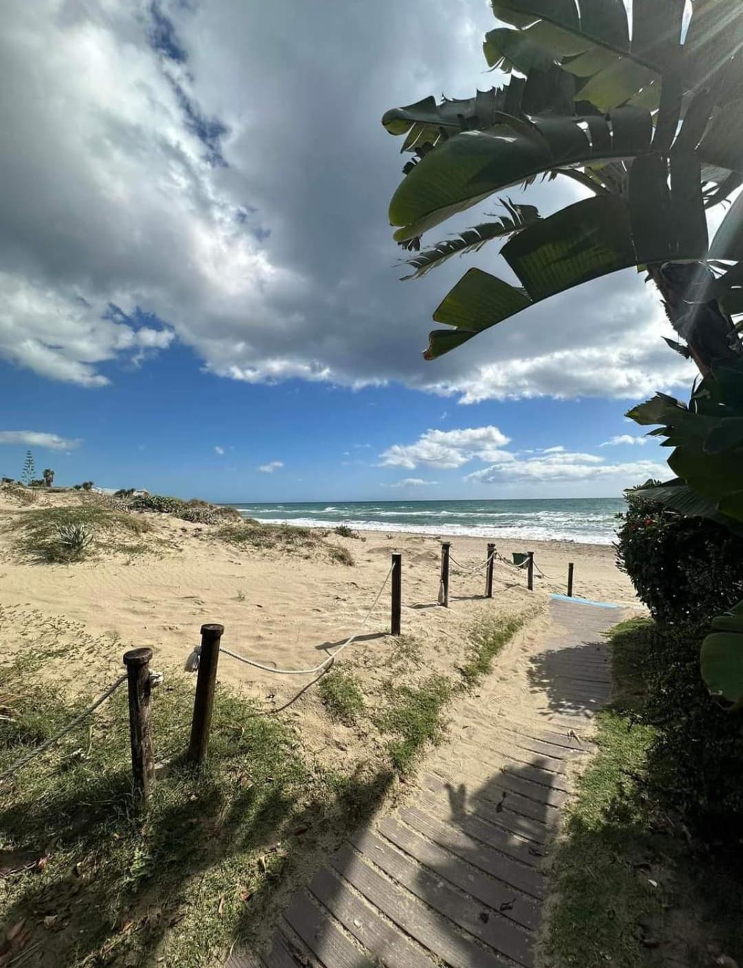 Beach, Apartamento Para 2 En Alvarito Playa Apartment Marbella