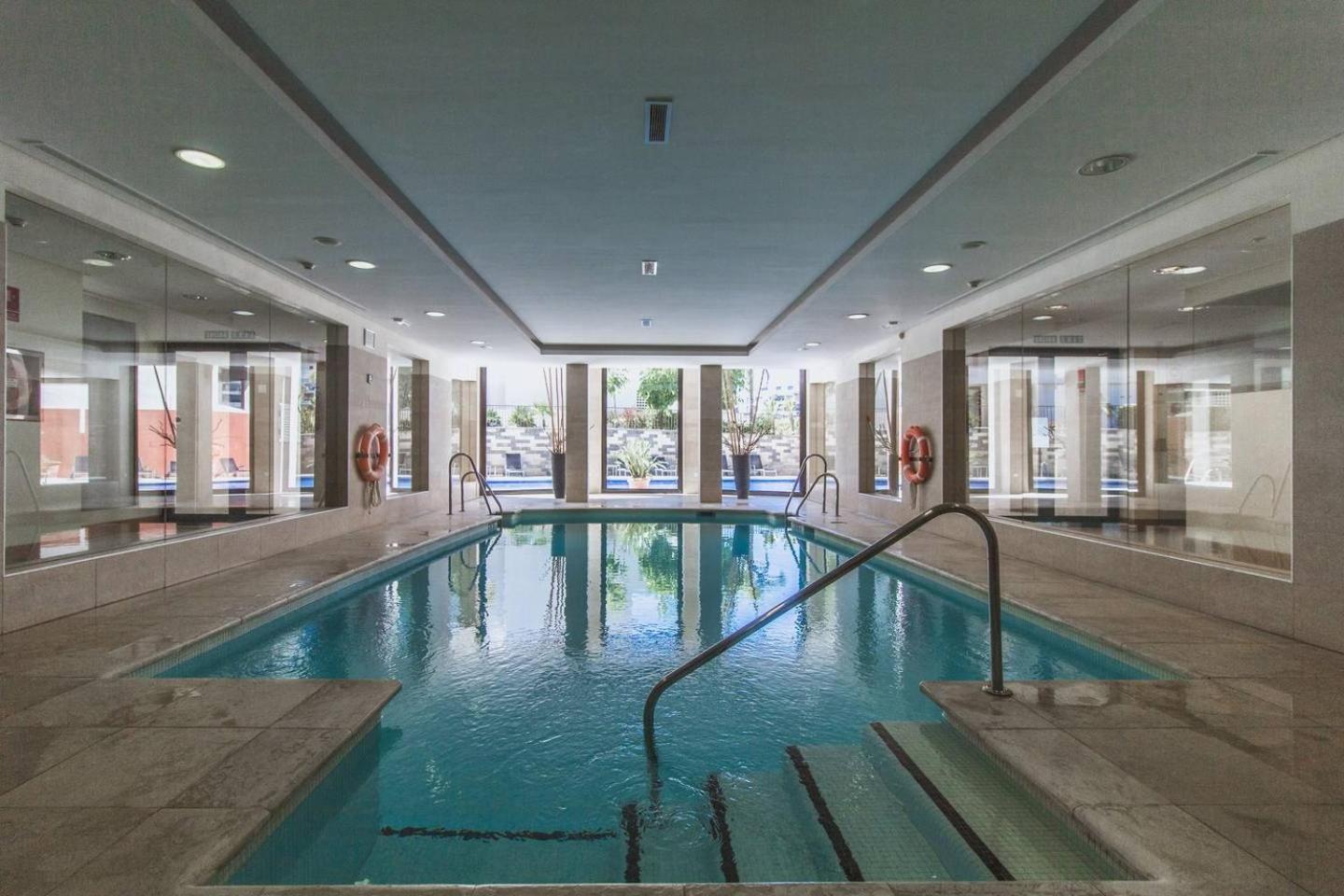 Samara Gym Jacuzzi Pools Apartment Marbella
