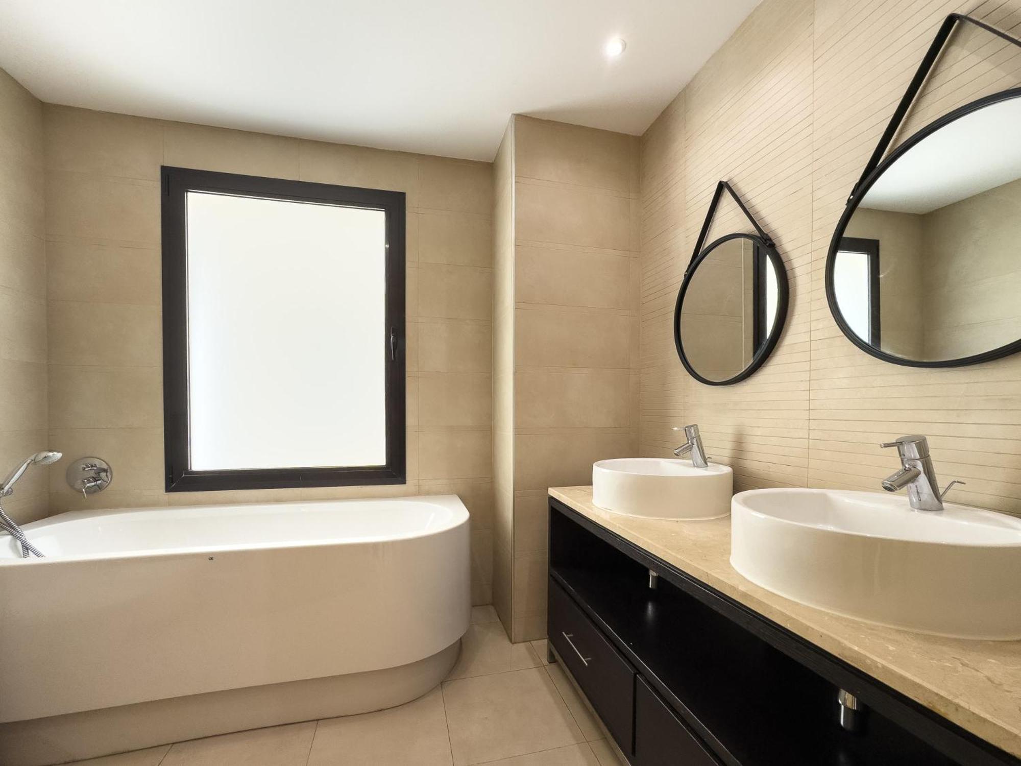 Apartment Samara Gym Jacuzzi Pools Marbella