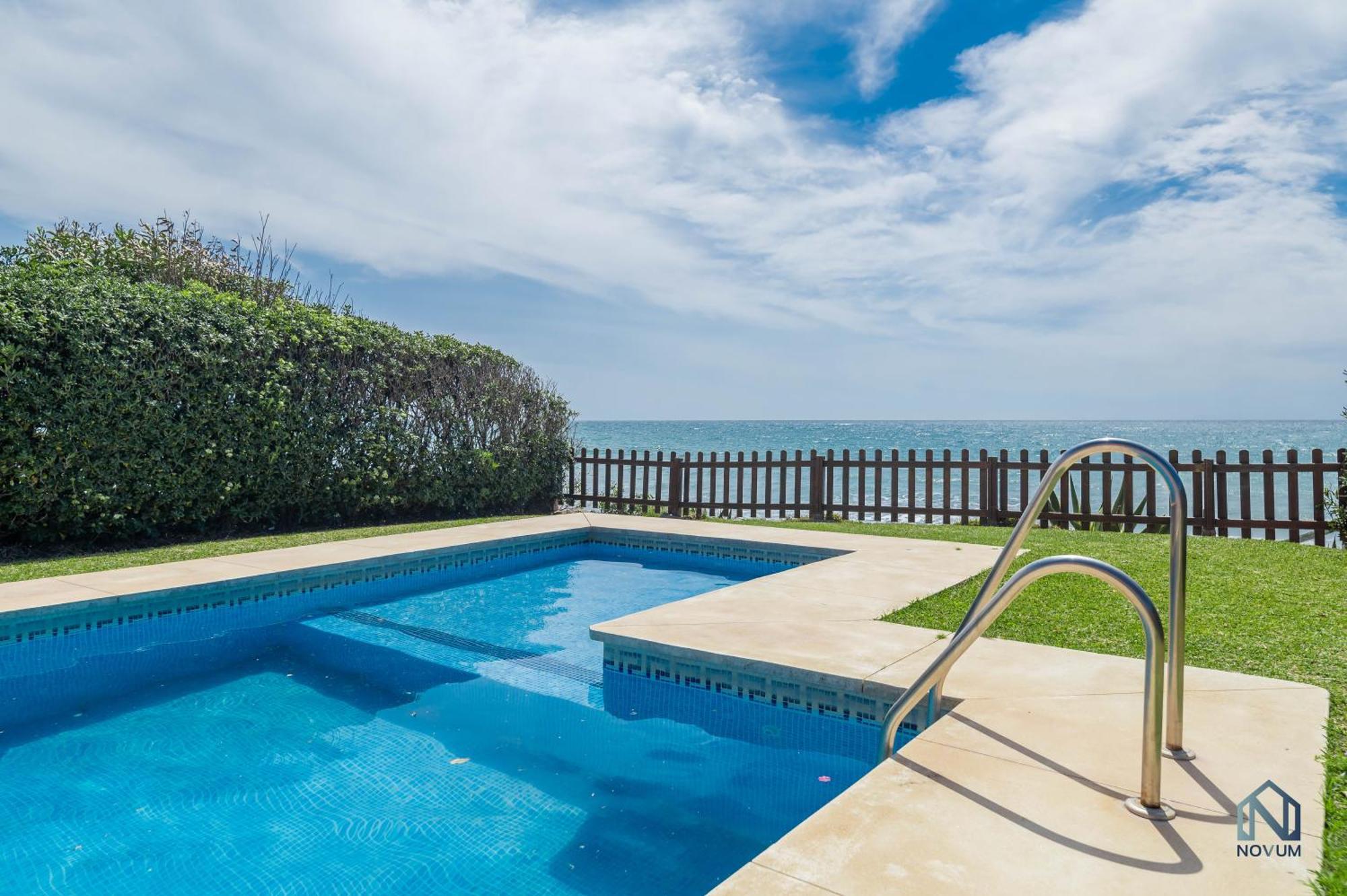 Apartment Dunas De - Beachfront 3 Bed