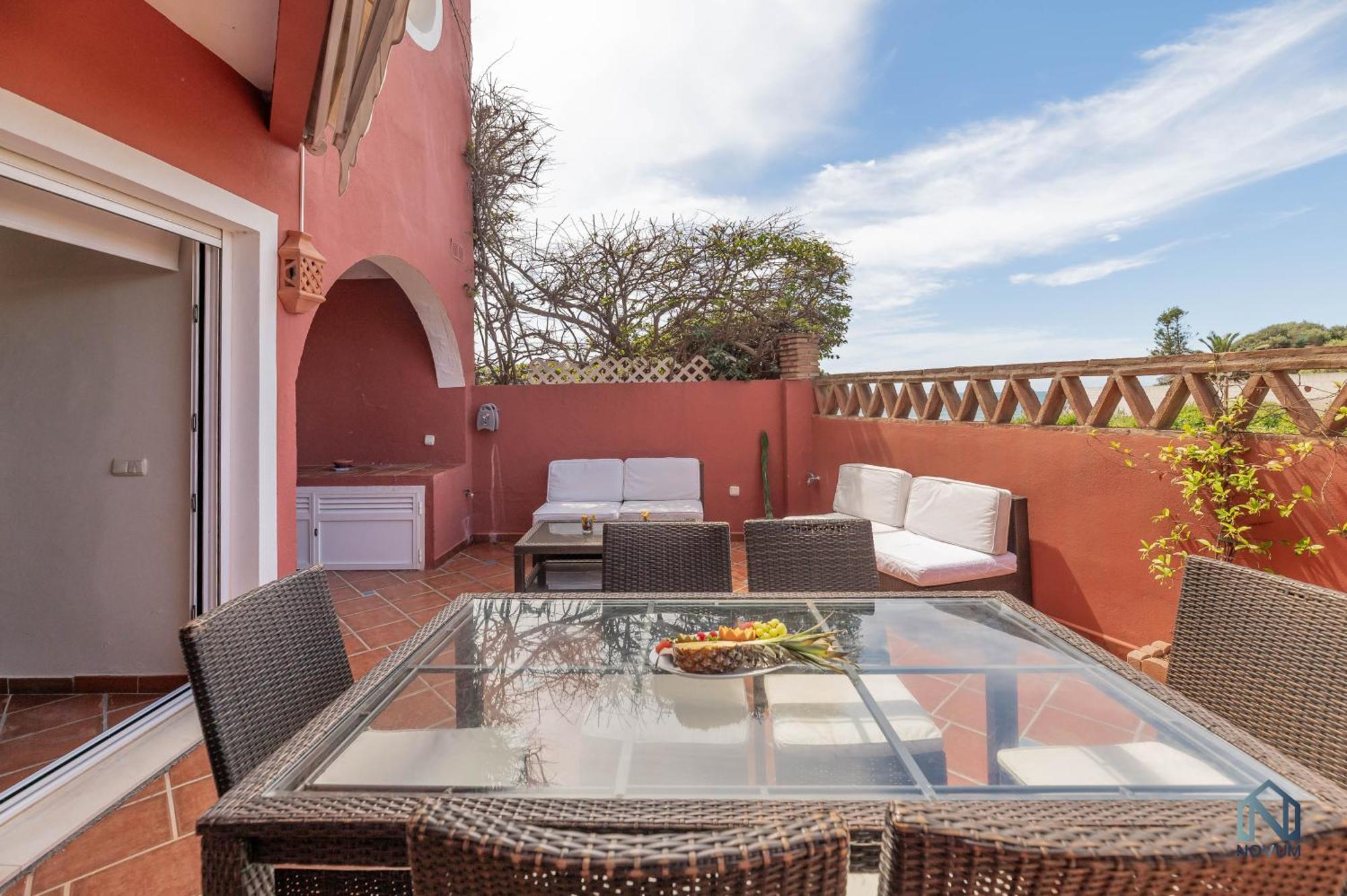 Dunas De - Beachfront 3 Bed * Marbella