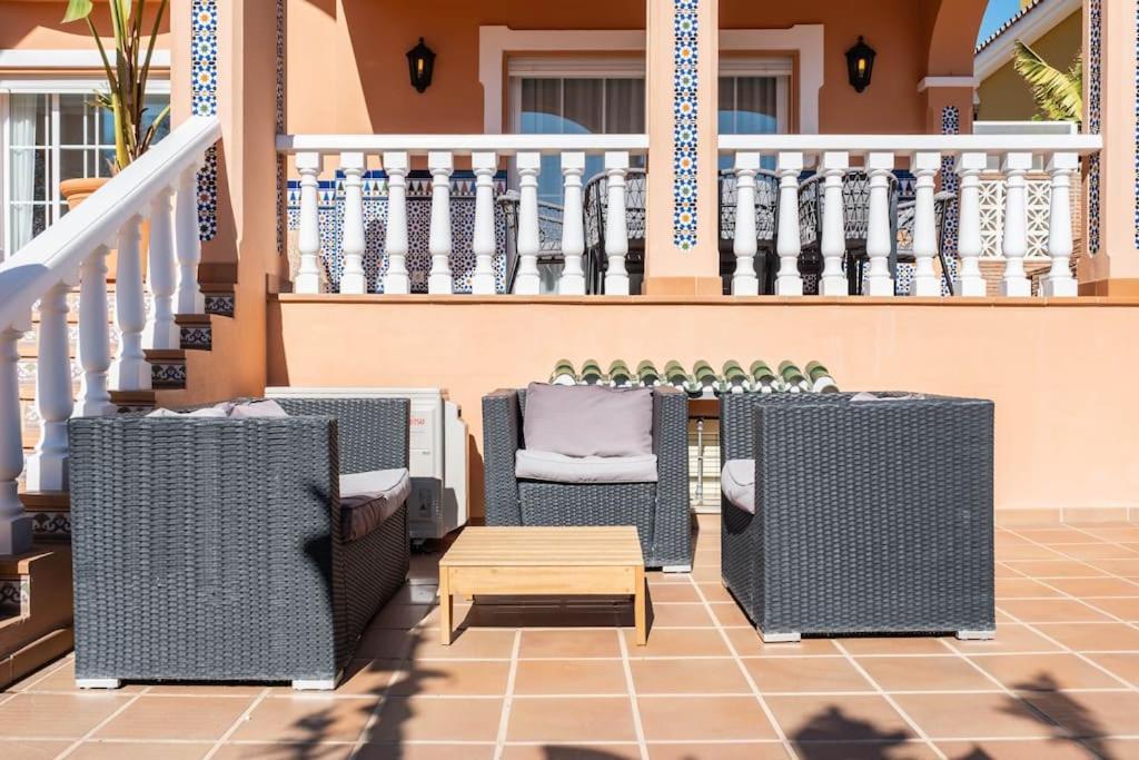 Villa Treetops - Family With Heated Pool In