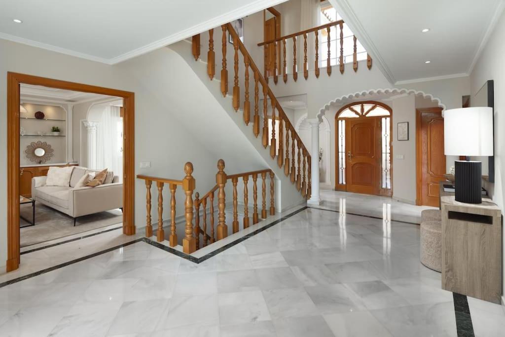 Treetops - Family With Heated Pool In