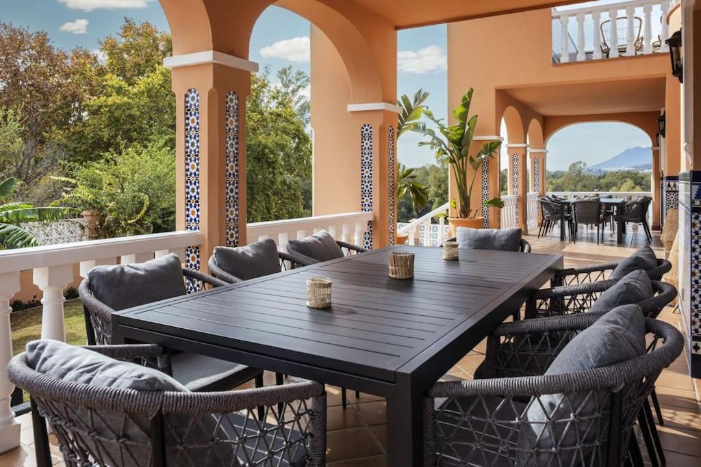 Treetops - Family With Heated Pool In Villa Marbella