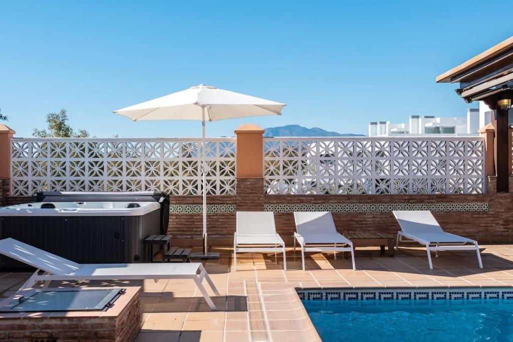 Treetops - Family With Heated Pool In Villa