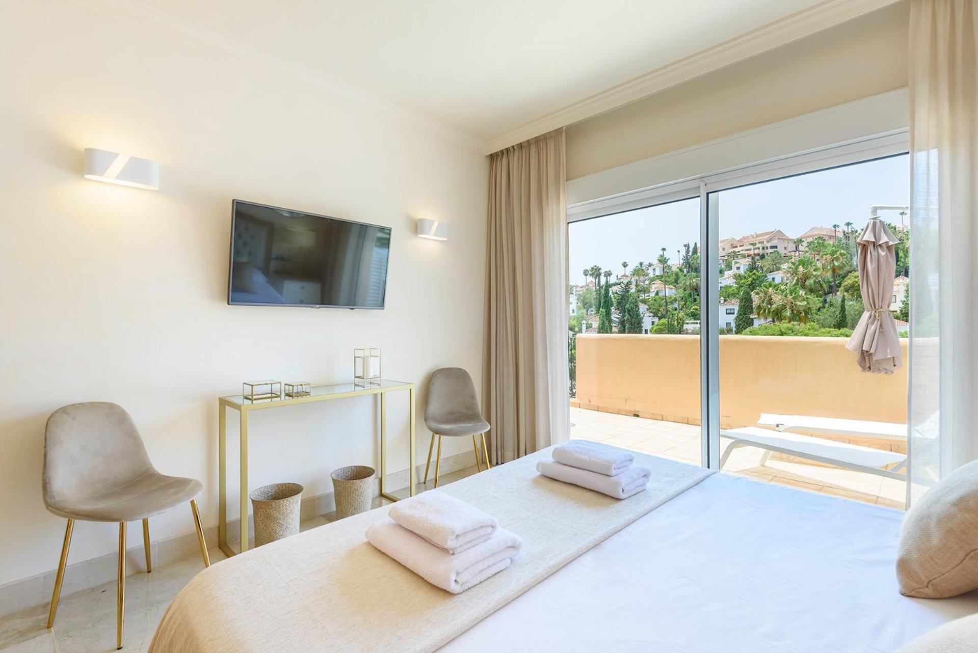 Alcam Aloha Deluxe 62 Apartment Marbella