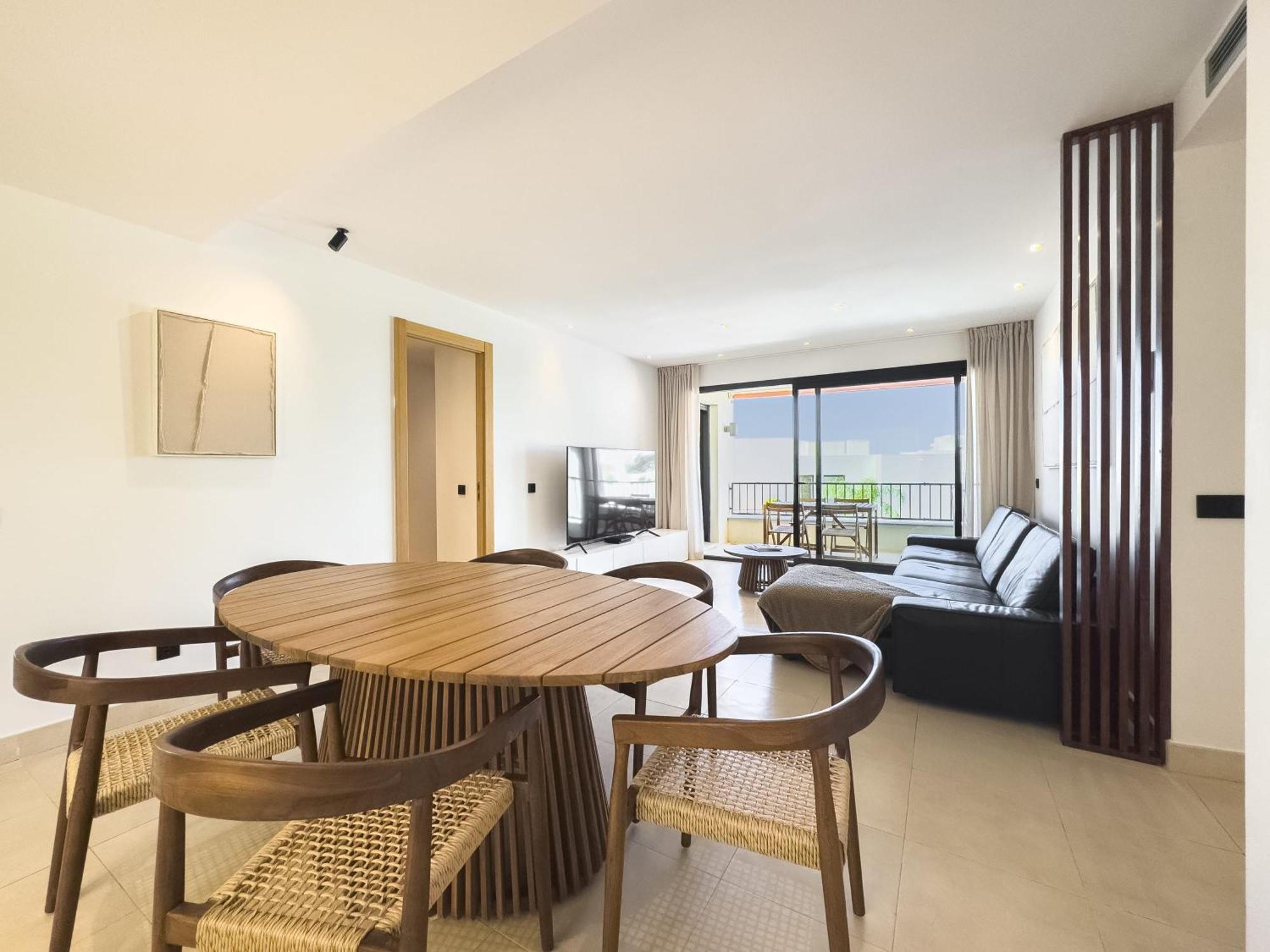 Samara Gym Jacuzzi Pools Apartment Marbella