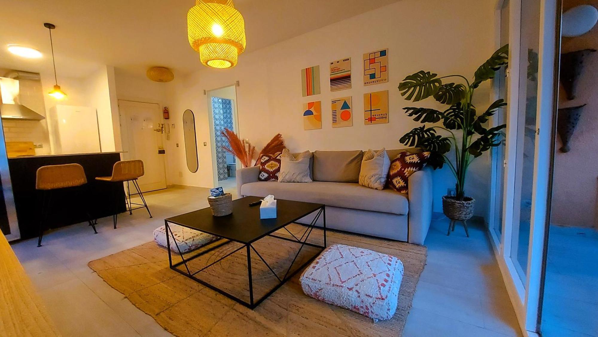 Apartment Cozy 2-bed 2-bathroom In Town Centre Marbella