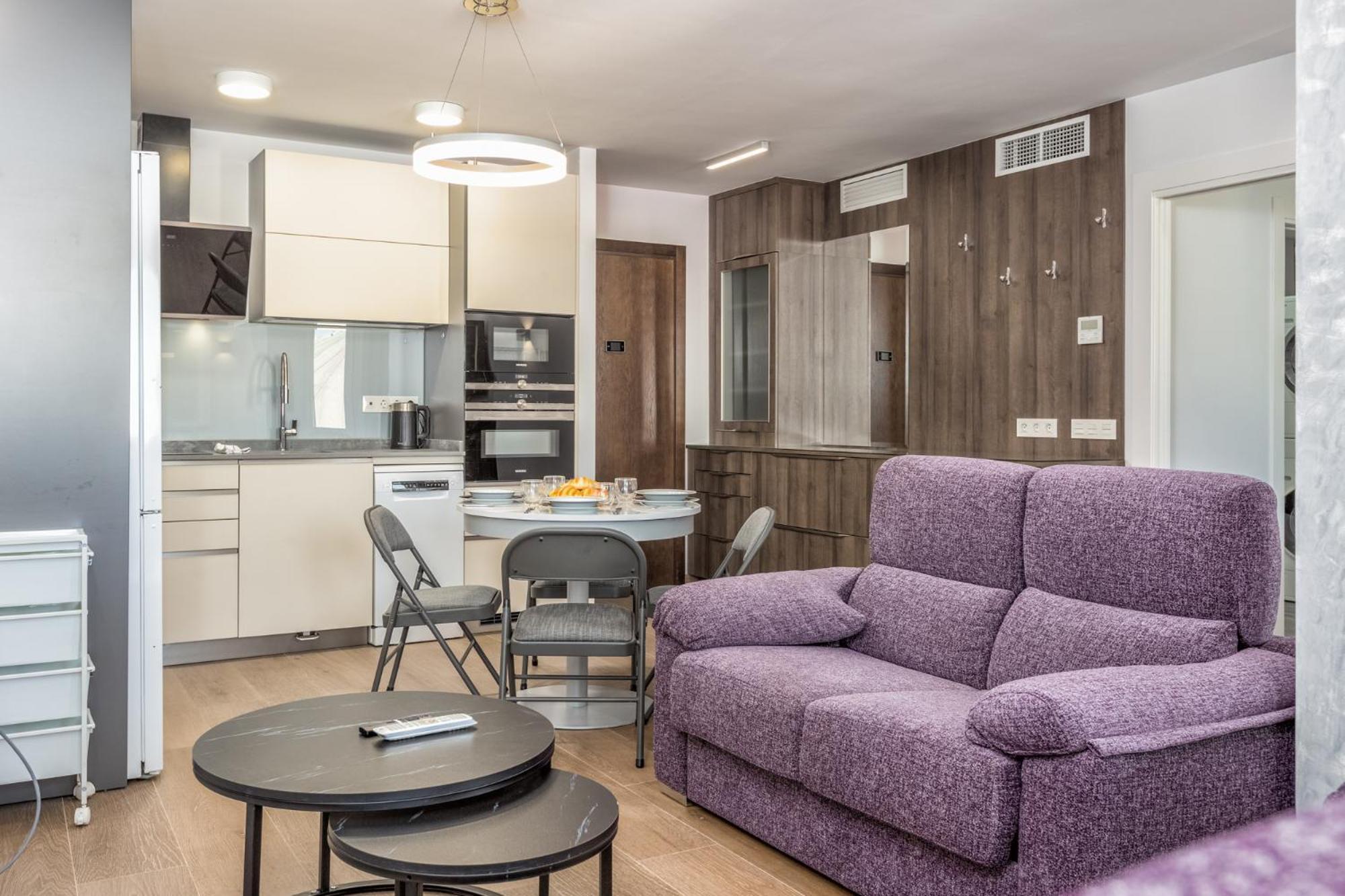 Lovely One Bedroom By The In Puerto Banus Marbella