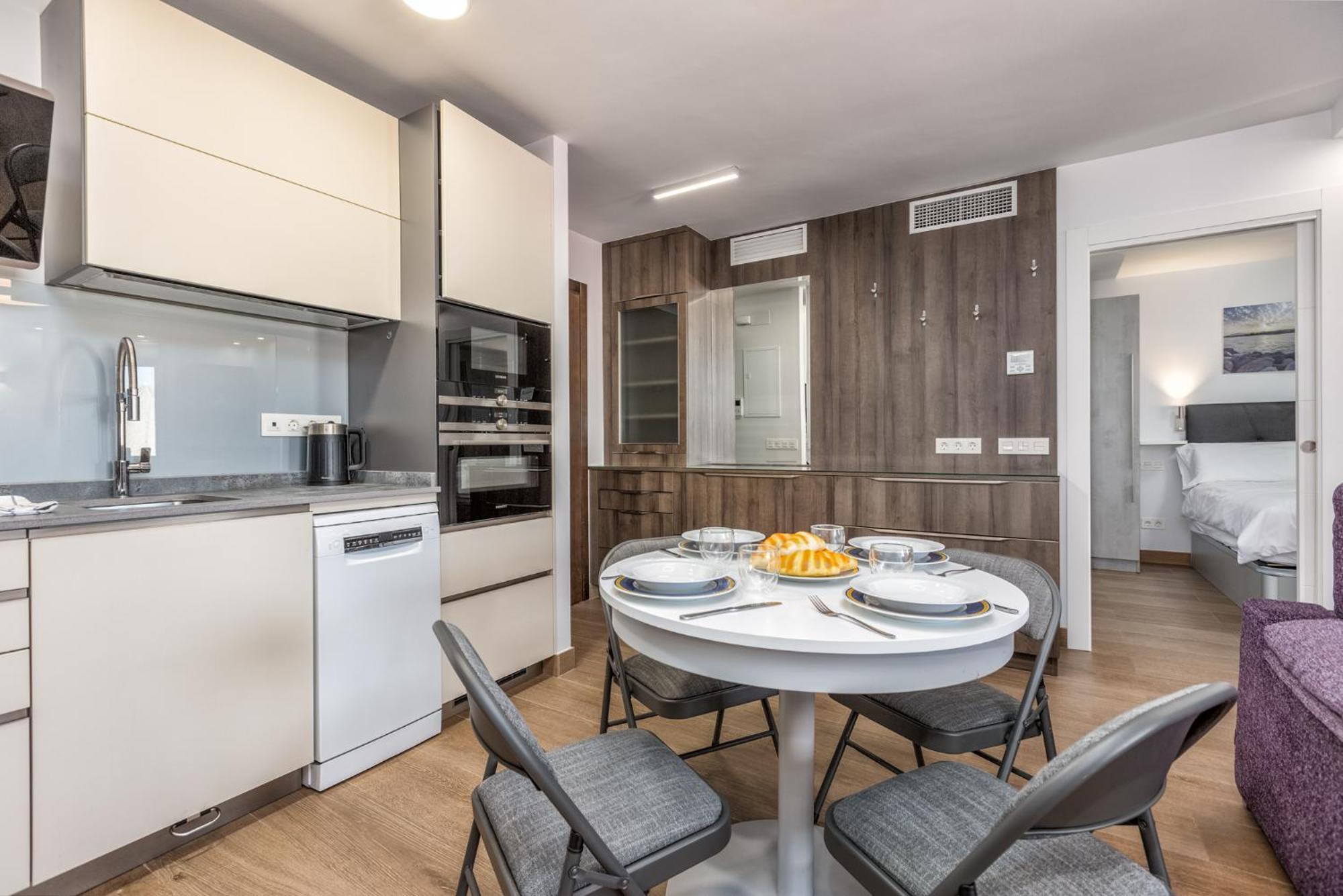 Appartement Lovely One Bedroom By The In Puerto Banus