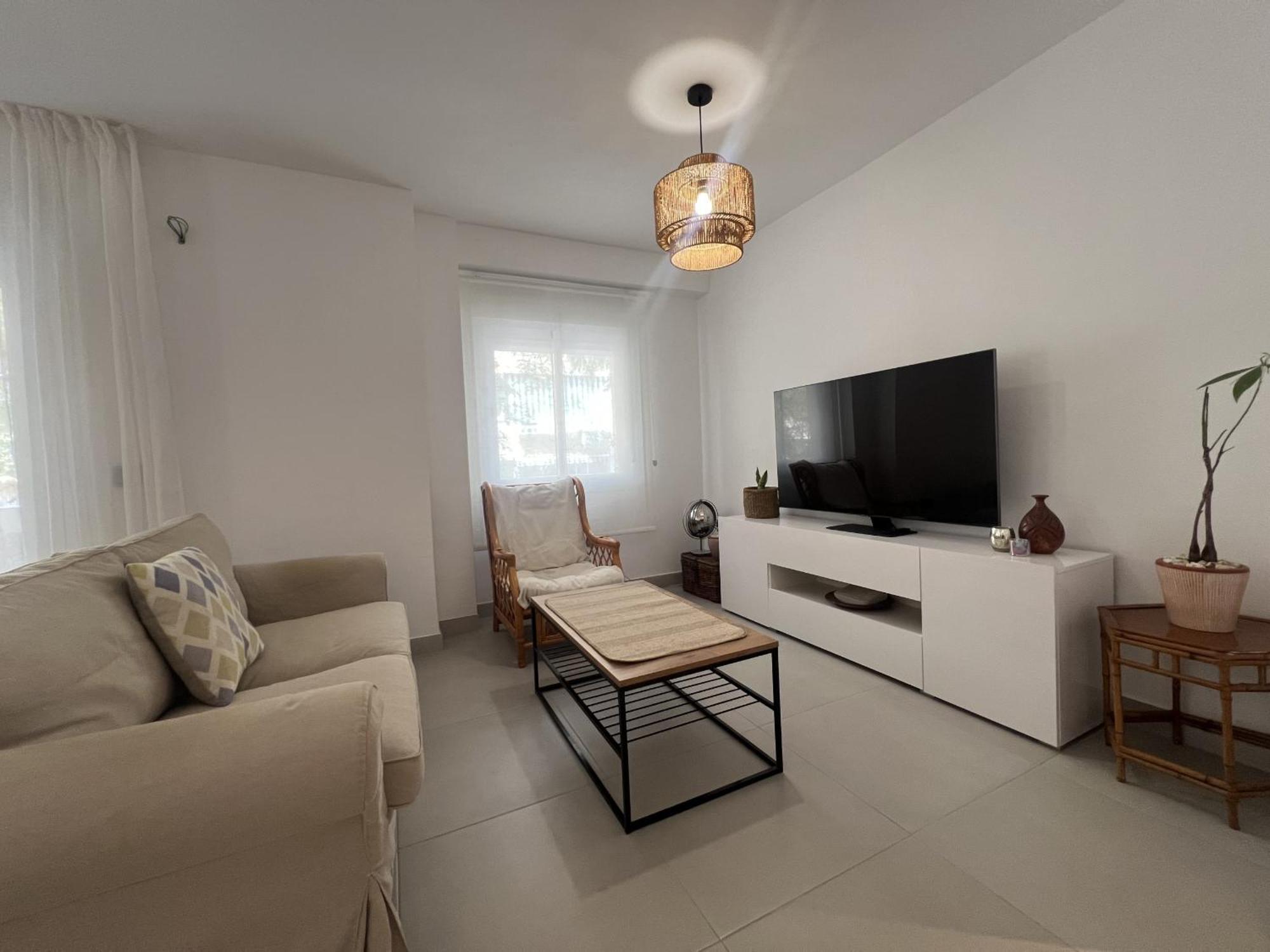 Central 2 By Homing