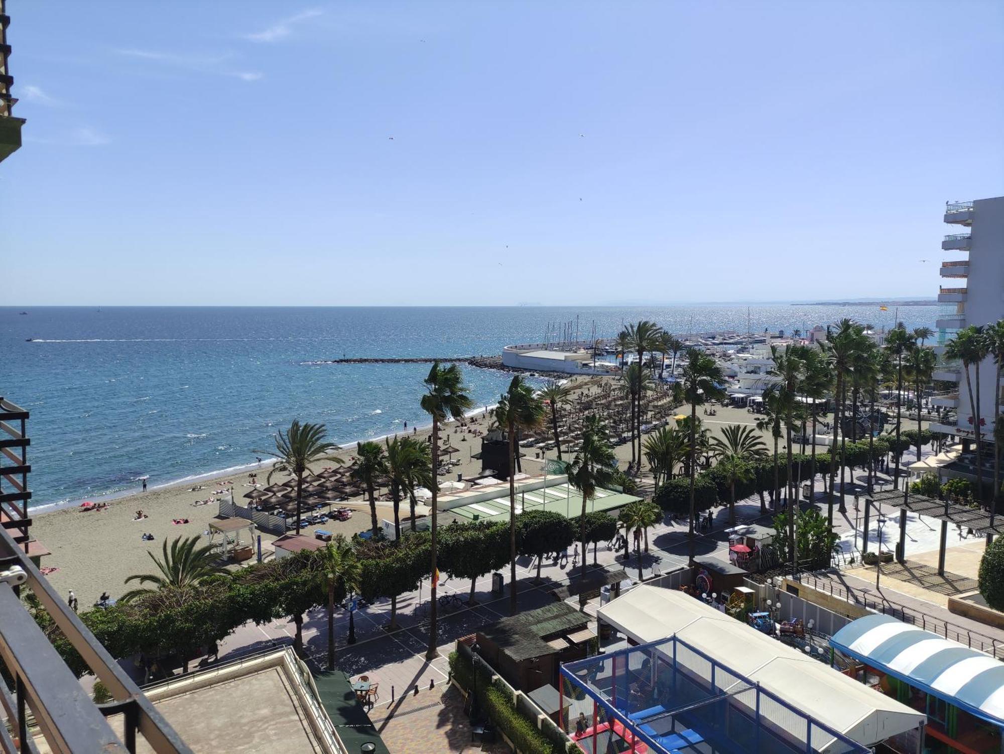 In First Line Apto 5-2 * Marbella