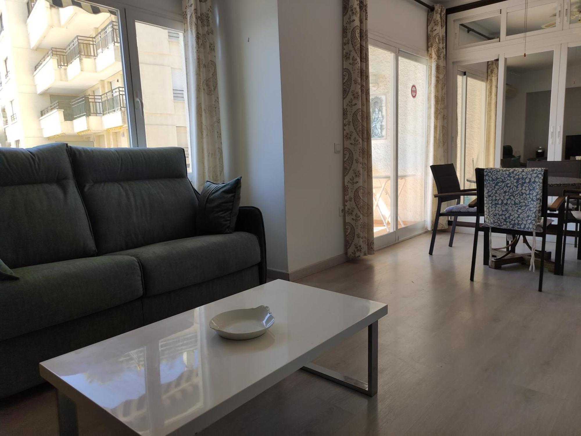 In First Line Apto 5-2 Apartment