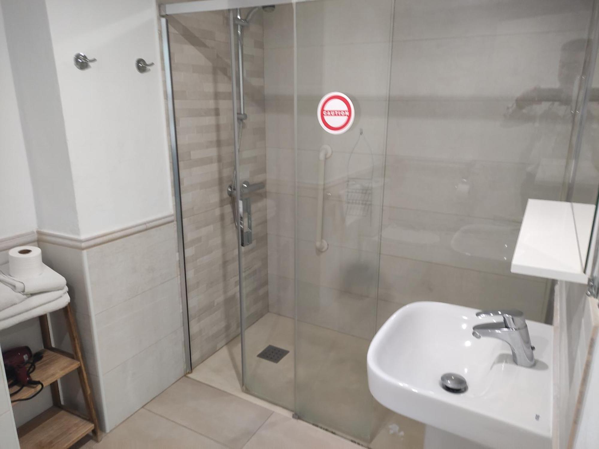 In First Line Apto 4-6 Apartment *
