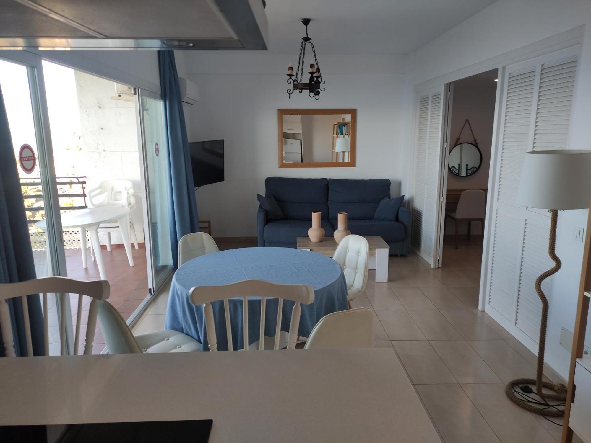 In First Line Apto 4-6 * Marbella