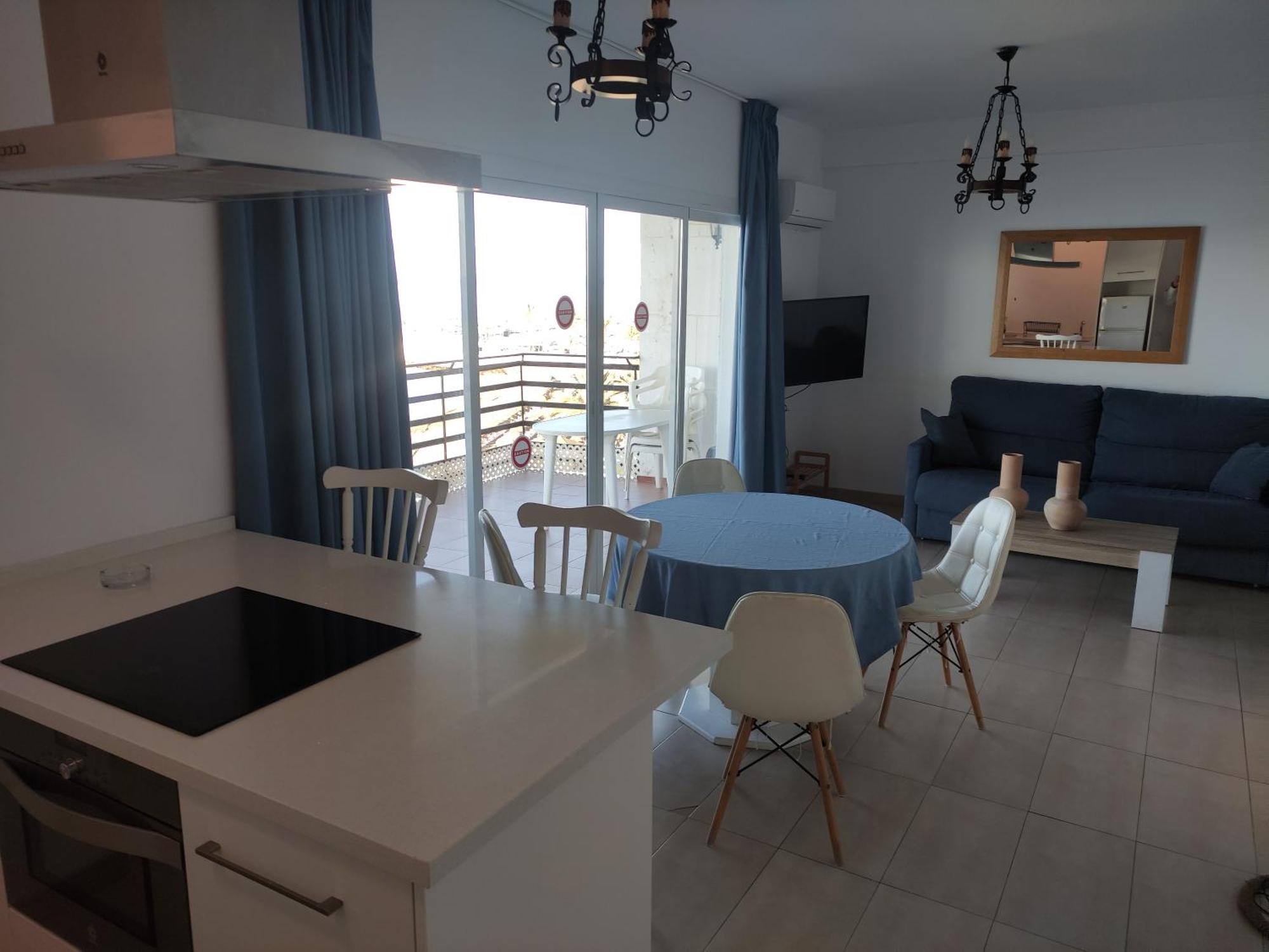 In First Line Apto 4-6 Apartment *