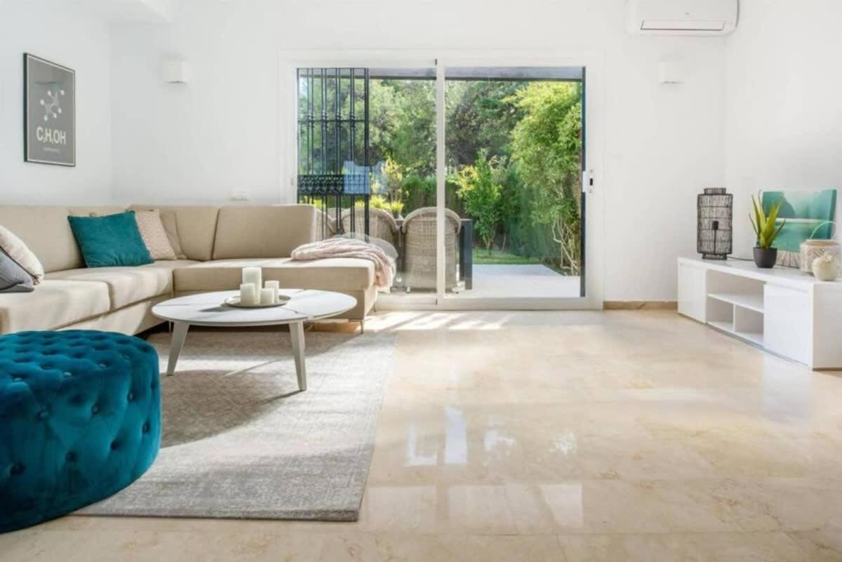 Holiday home Puerto Banus Swim Real Paddle Club Sisu Marbella